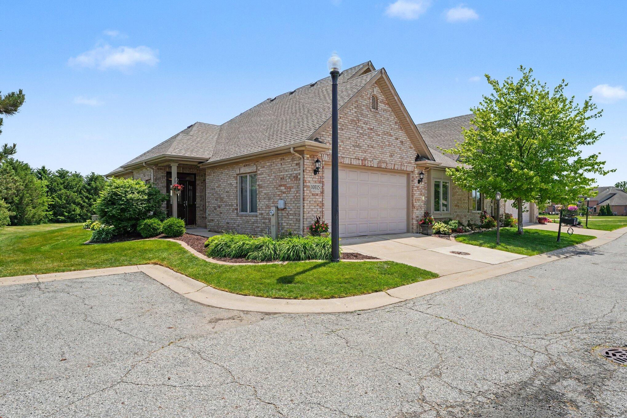 10115 Texas Lane — photo