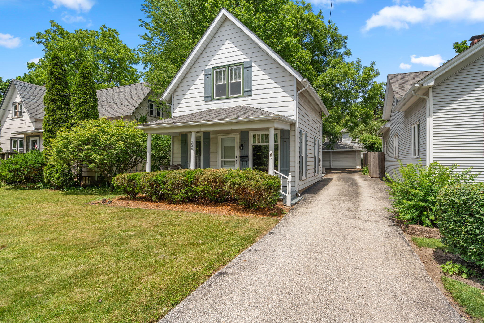 254 Park Avenue — photo