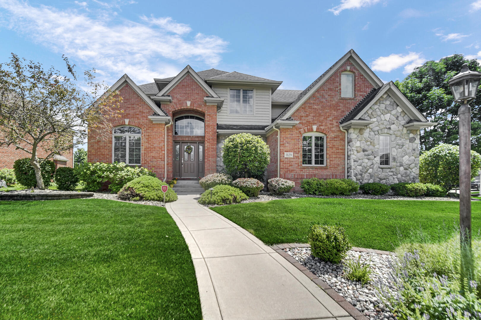 1129 Wellington Terrace — photo