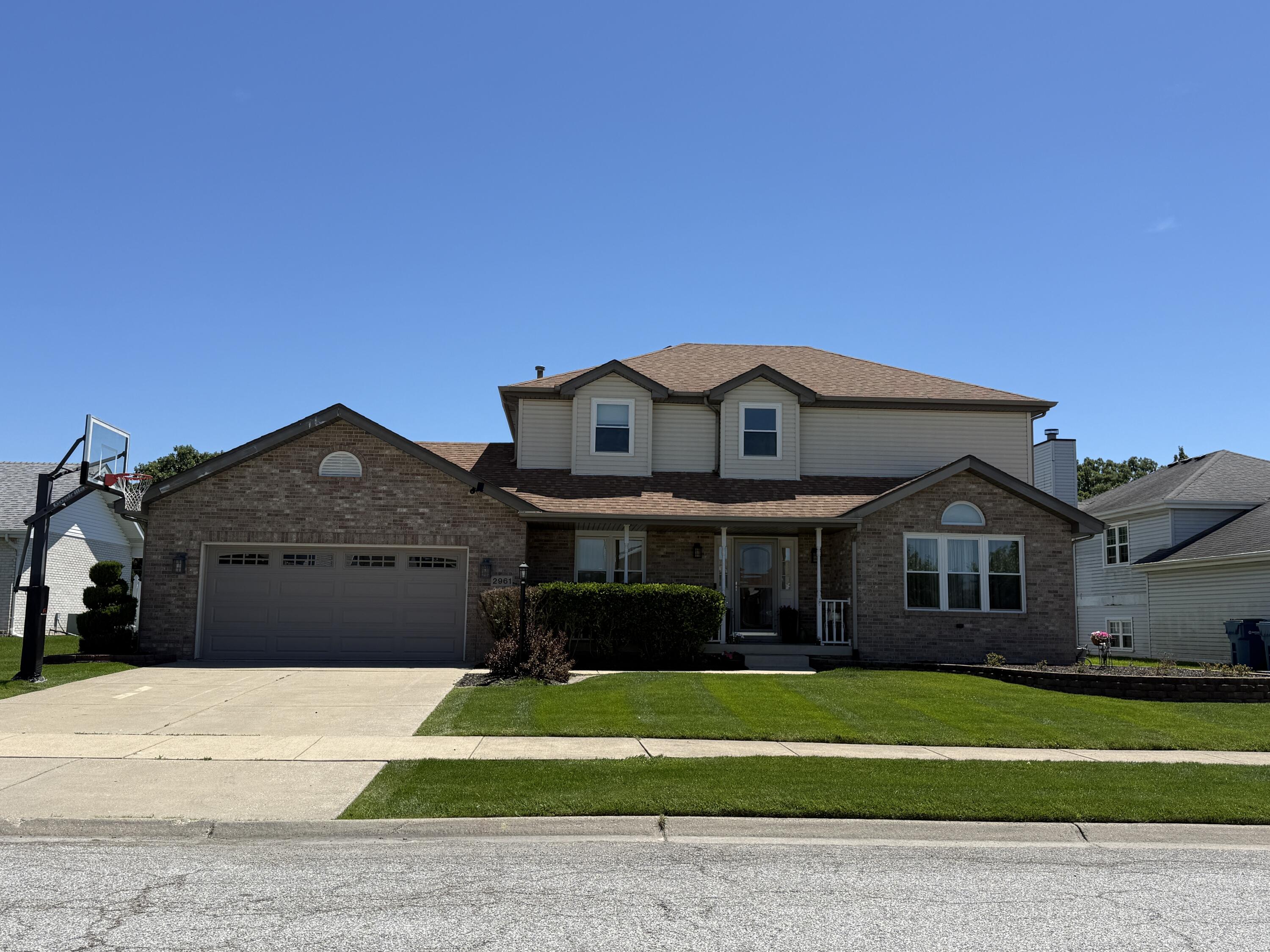 2961 Hillcrest Drive — photo