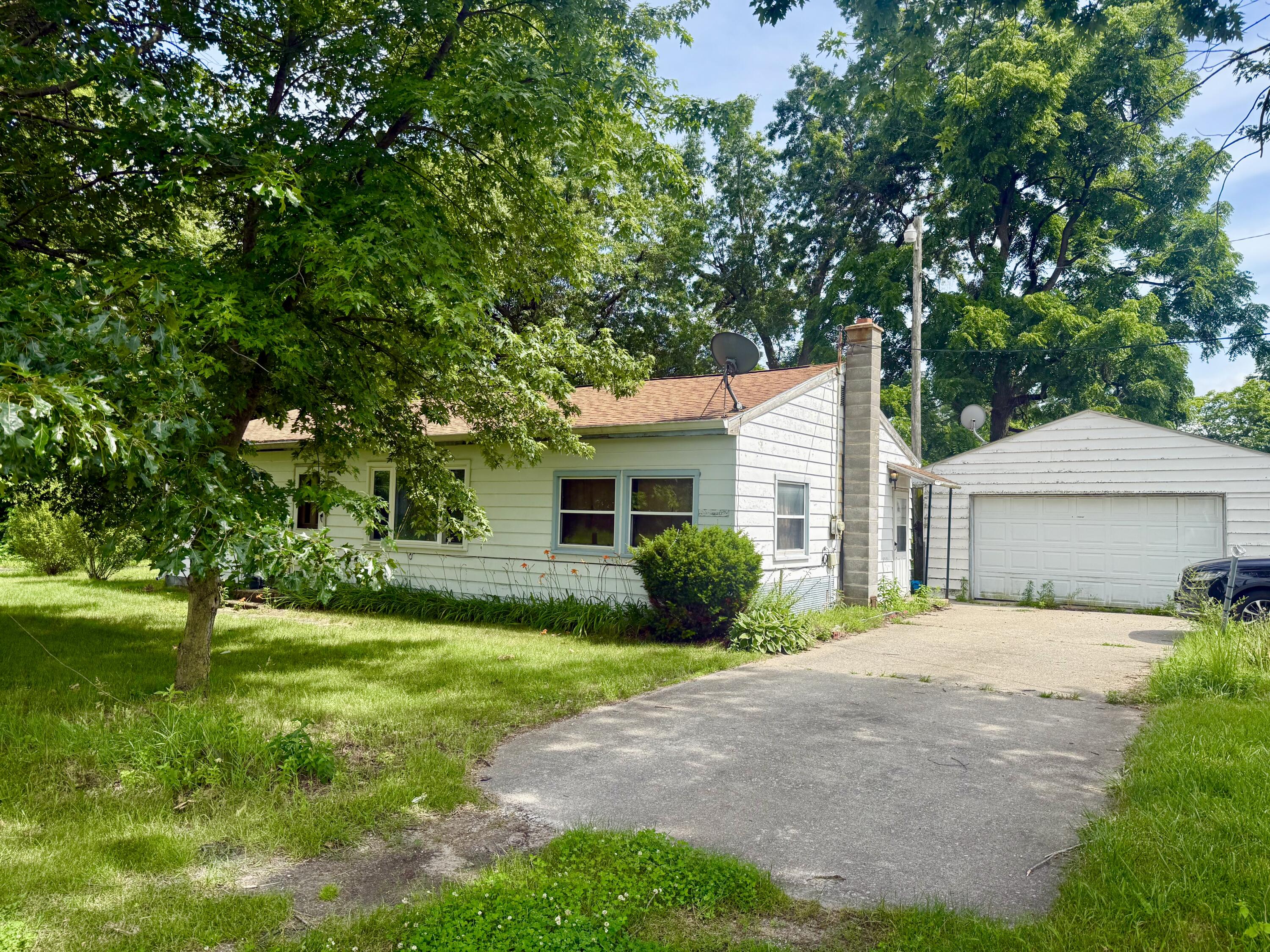 6721 E County Road 800 N — photo