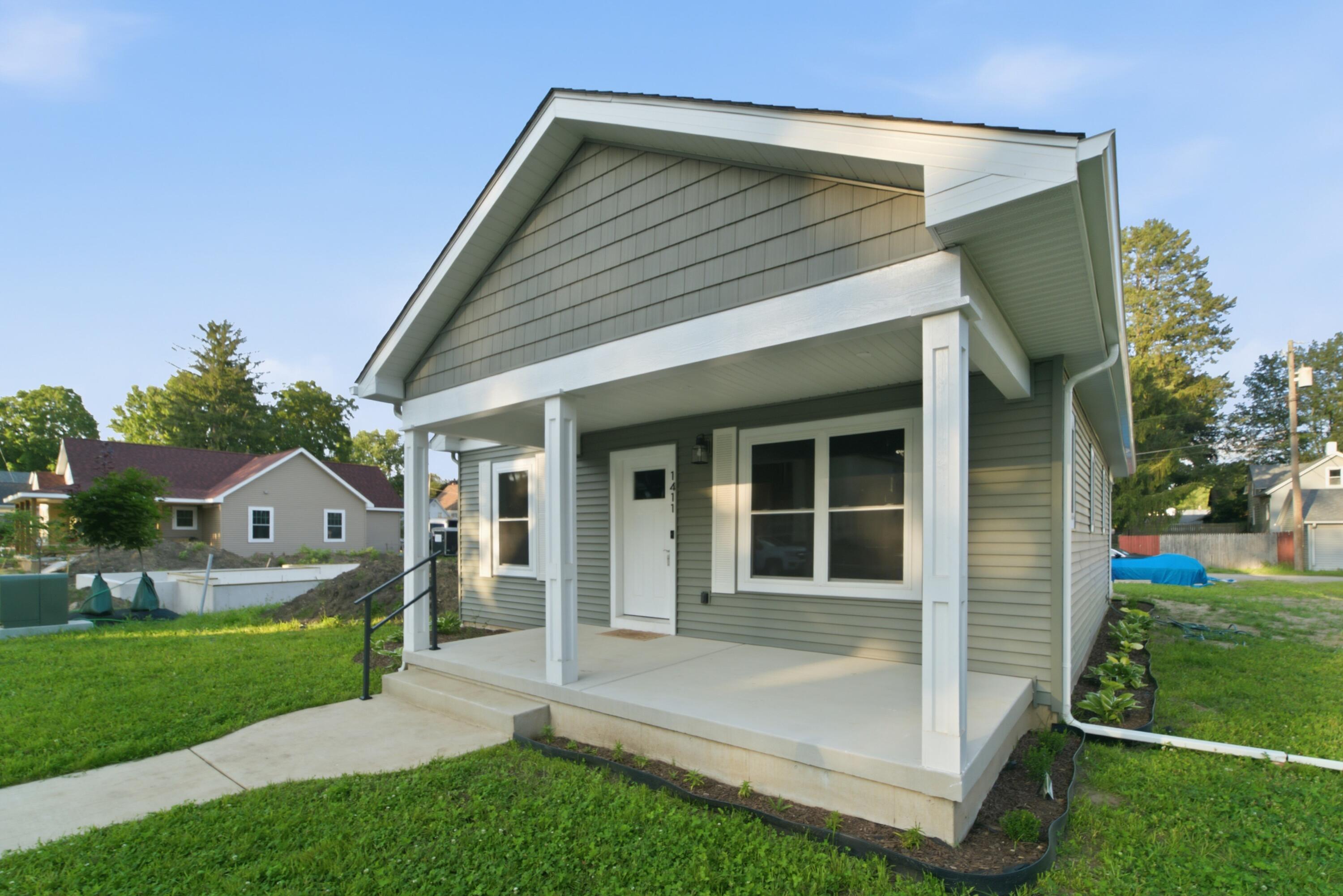 1411 Woodward Street — photo