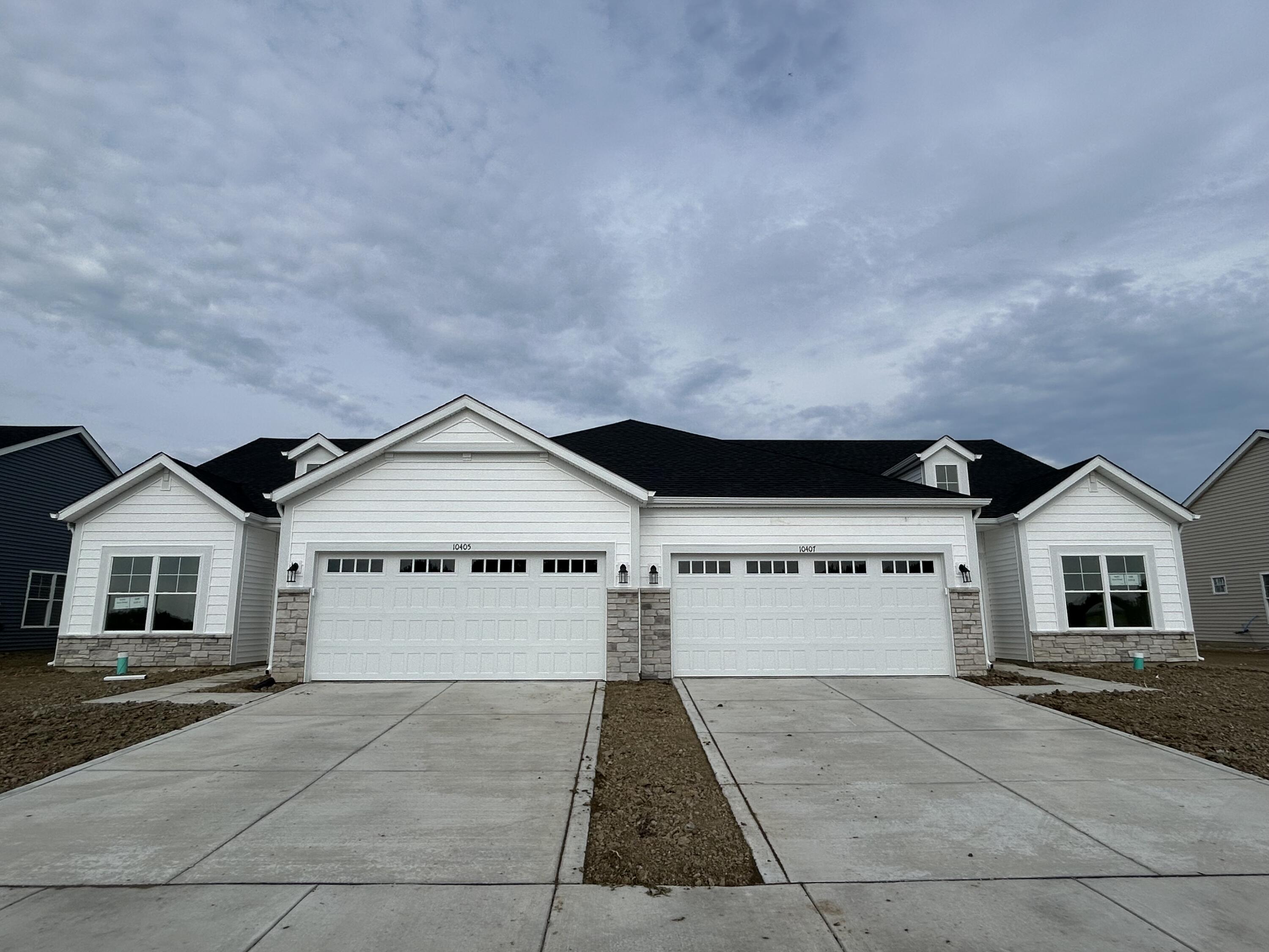 10407 Iowa Street — photo