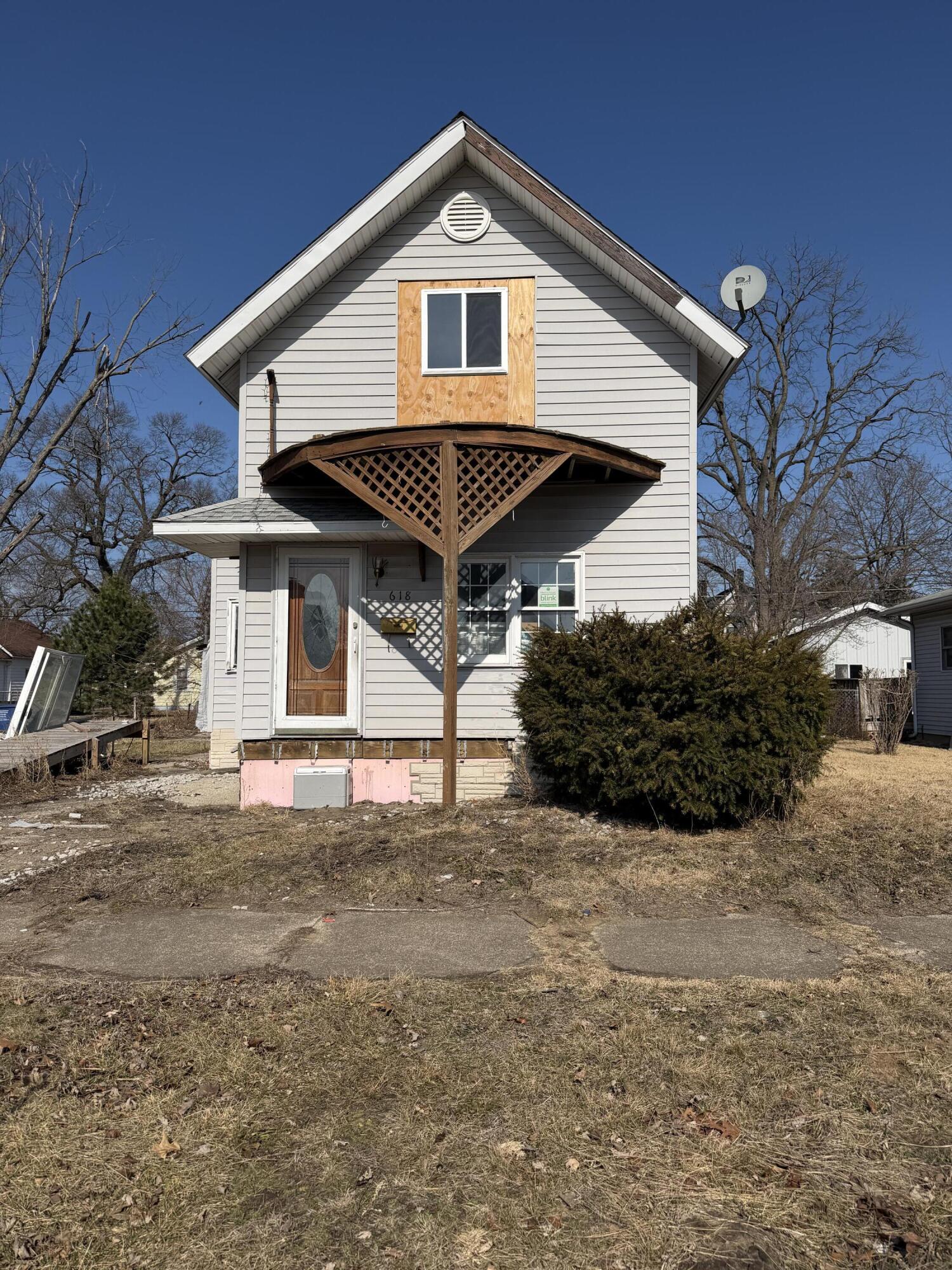 618 Dupage Street — photo