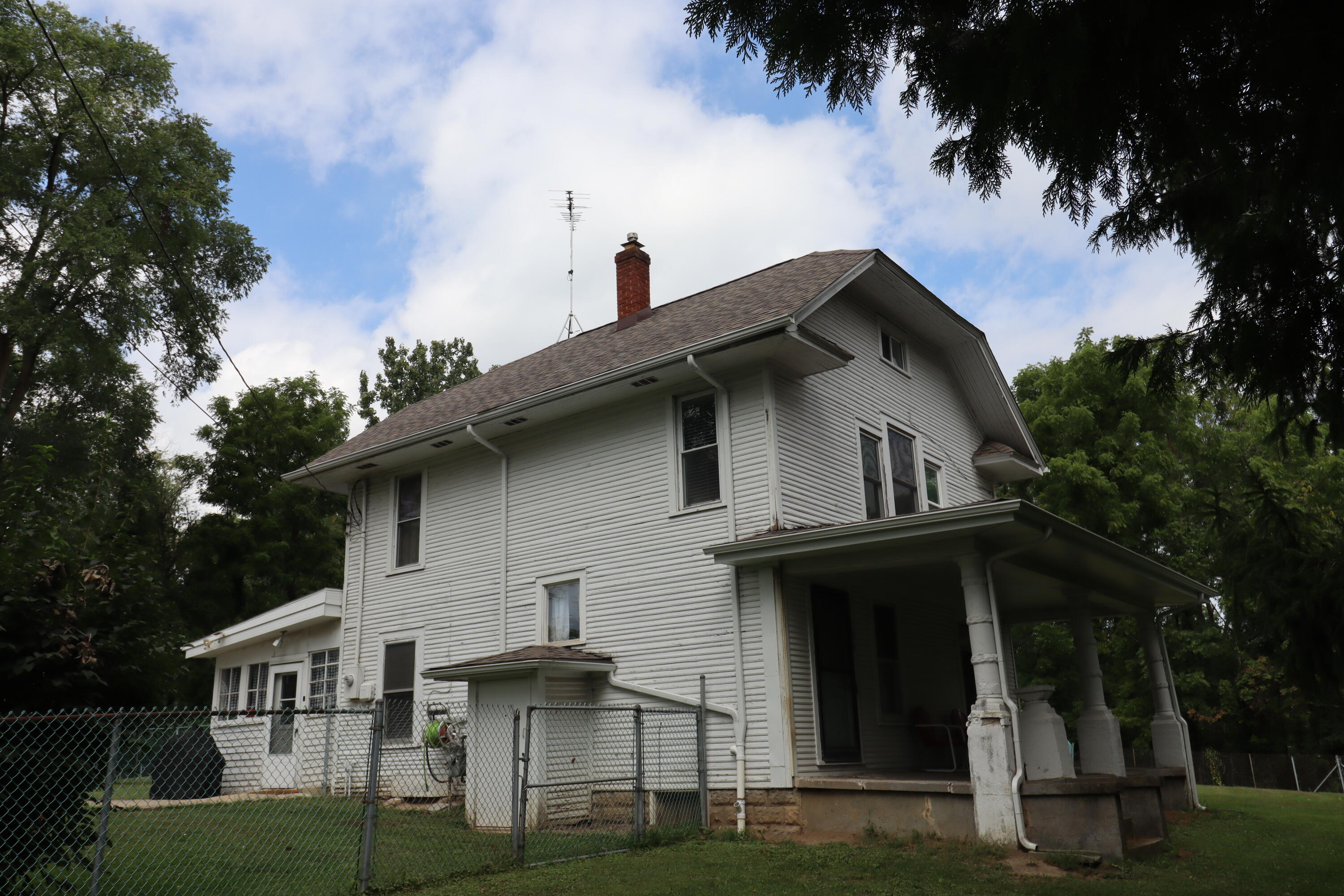 784 N 625 E — photo