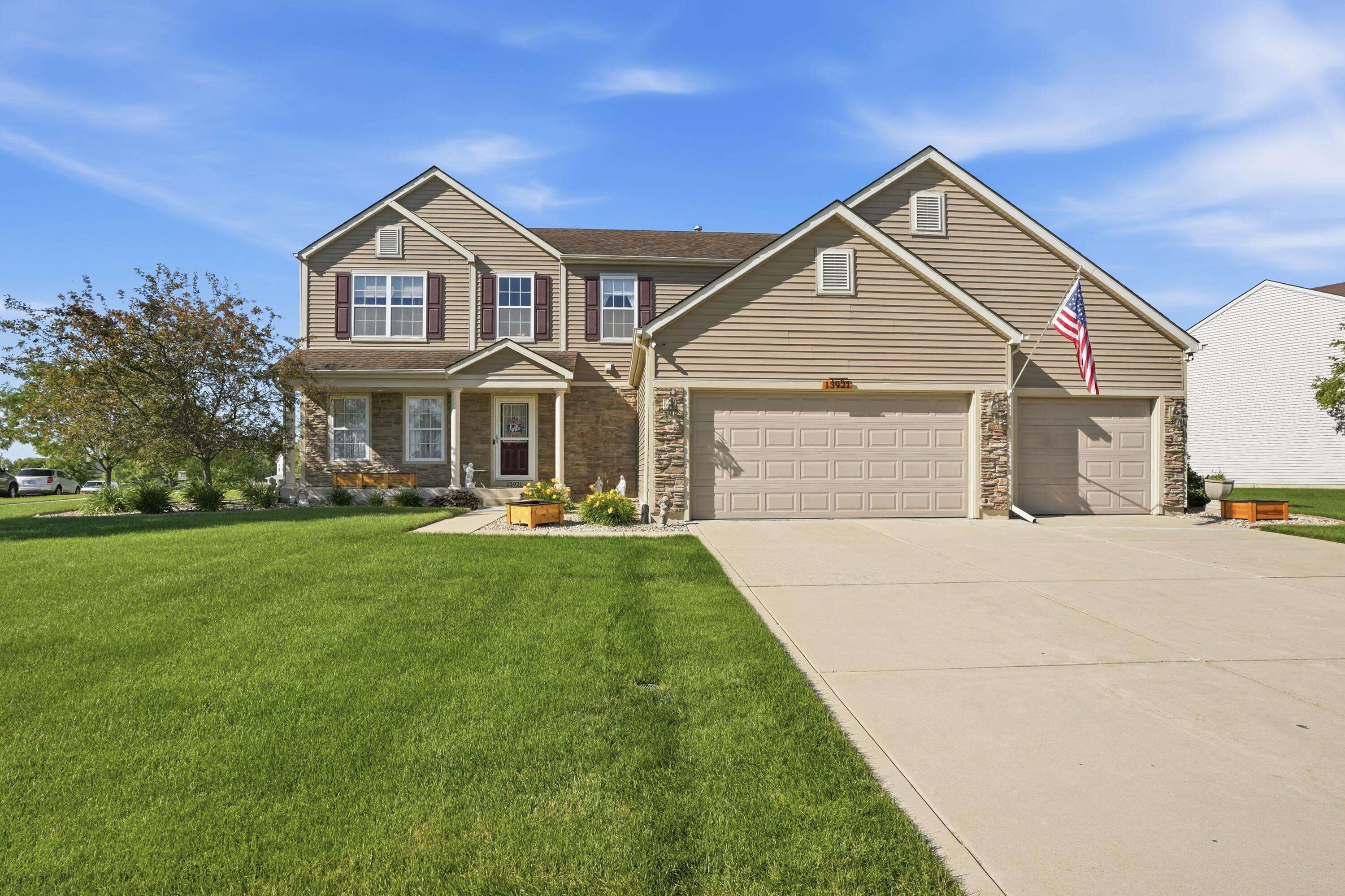 13921 Bluff View Road — photo