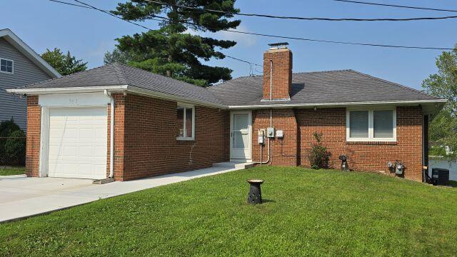 363 W Lakeview Drive — photo
