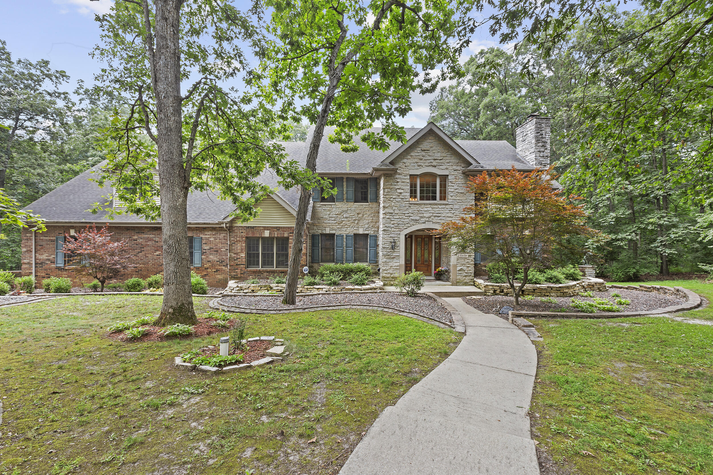 11458 Burr Street — photo