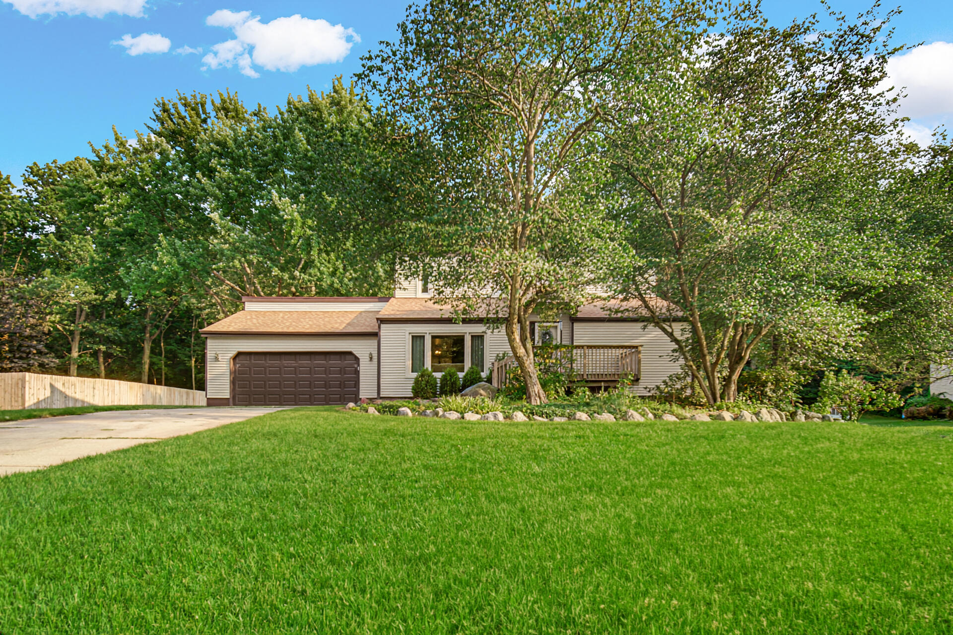 7888 W Applewood Drive — photo