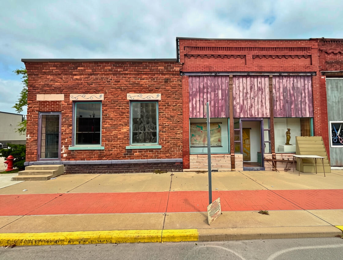 154 W Main Street — photo