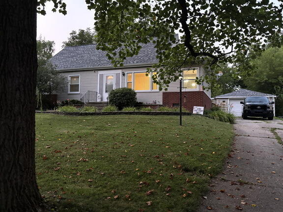 57 Indian Trail — photo