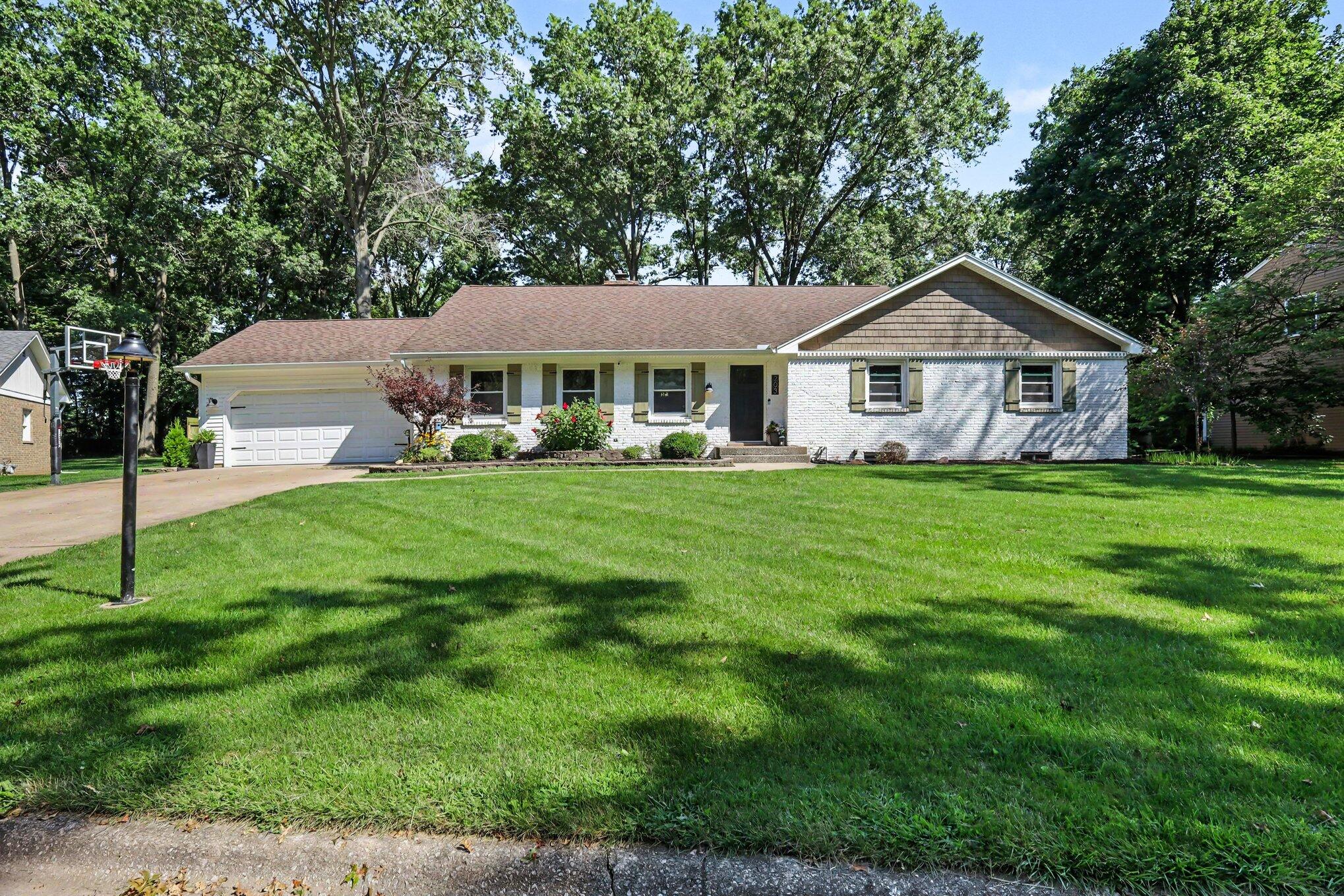 203 Oxbow Court — photo