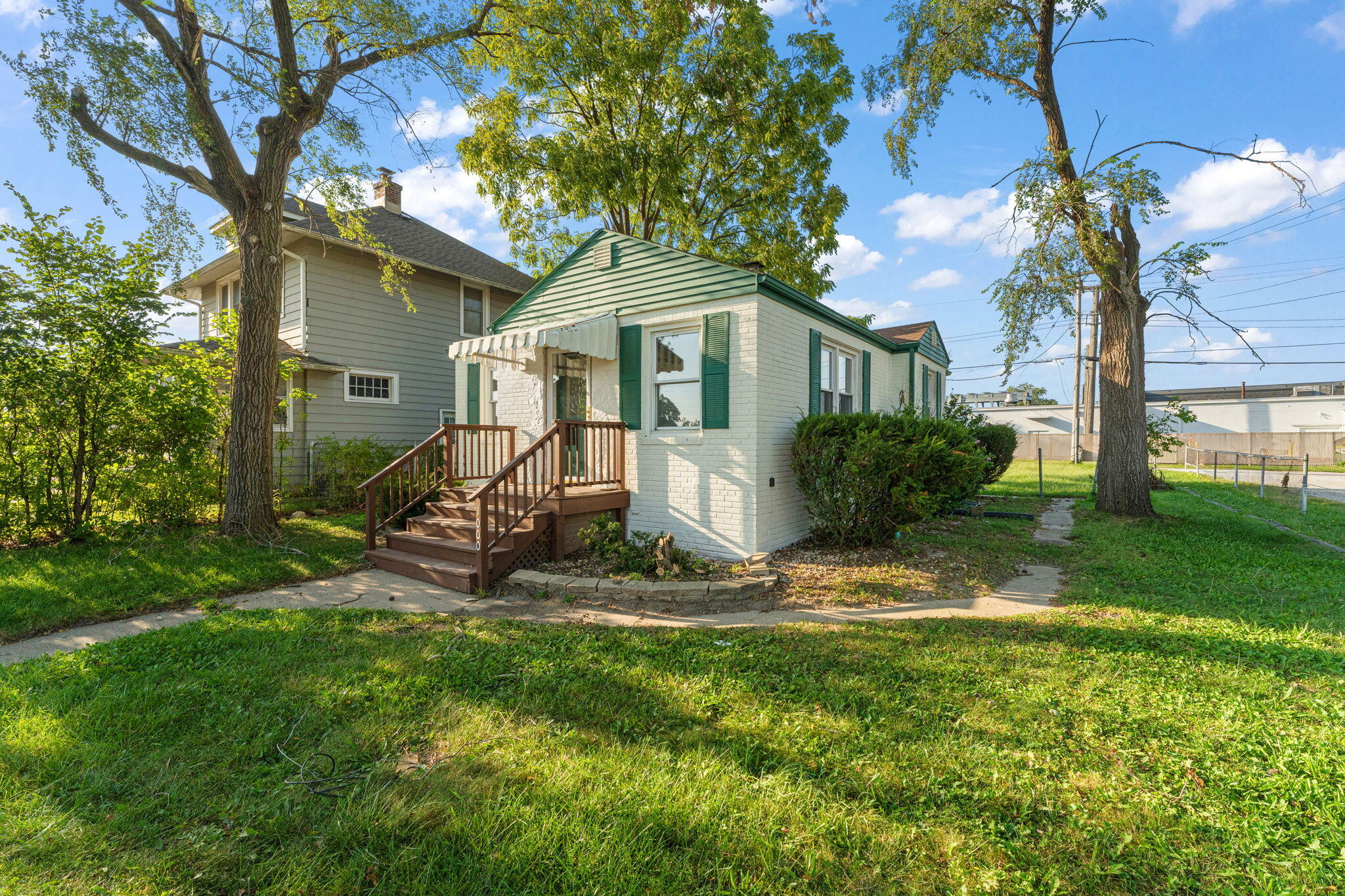 1000 W Home Avenue — photo