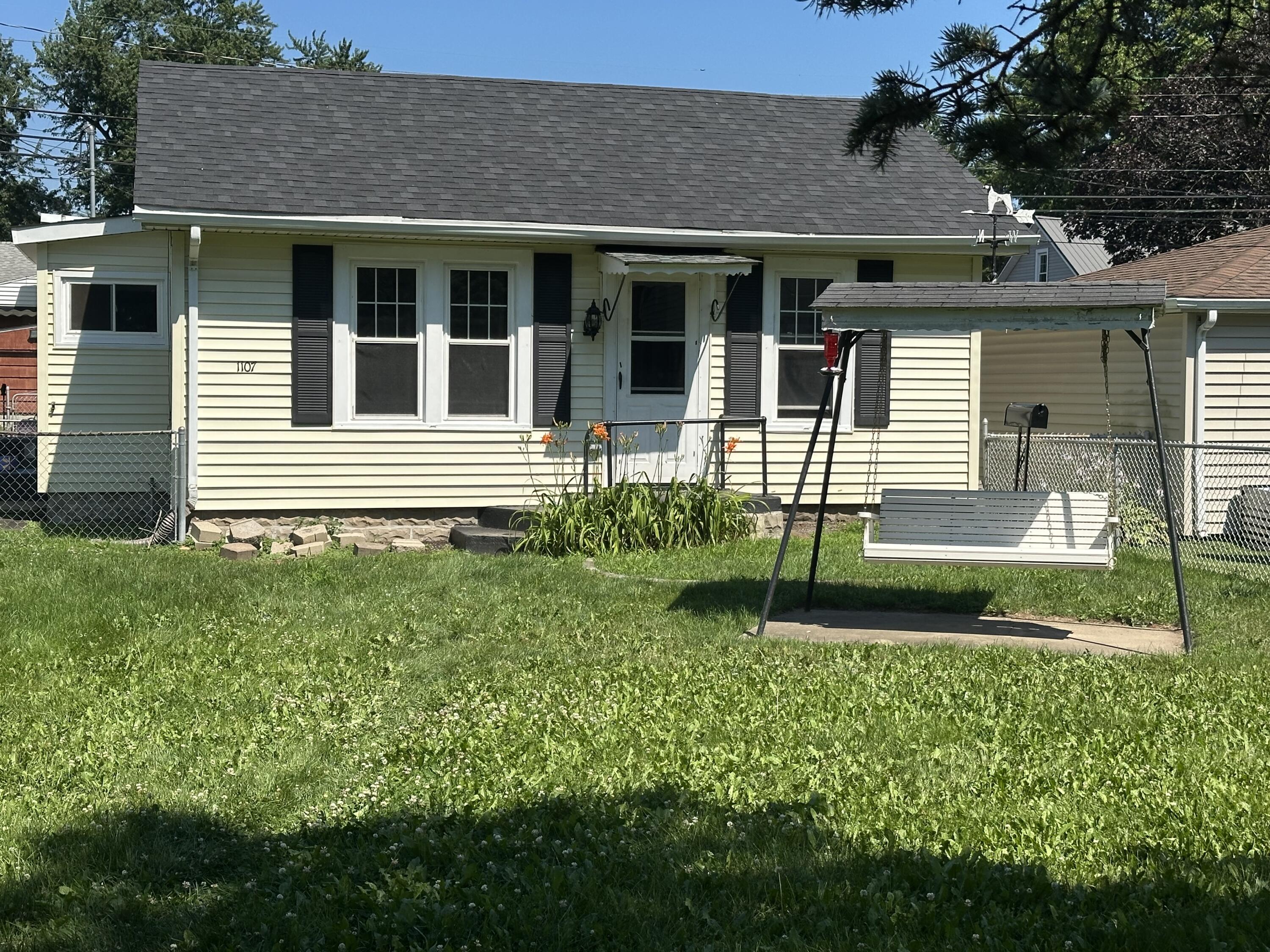 1107 State Street — photo