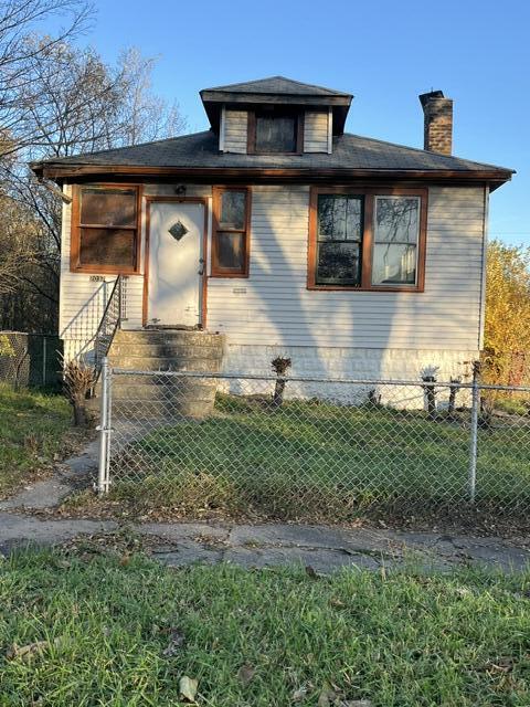 2037 Delaware Street — photo