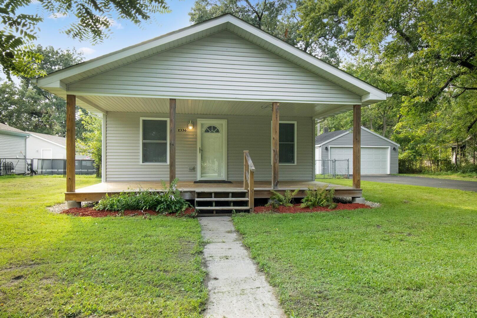 2336 Durbin Street — photo