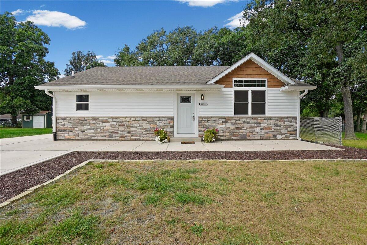 14016 Fairbanks Street — photo