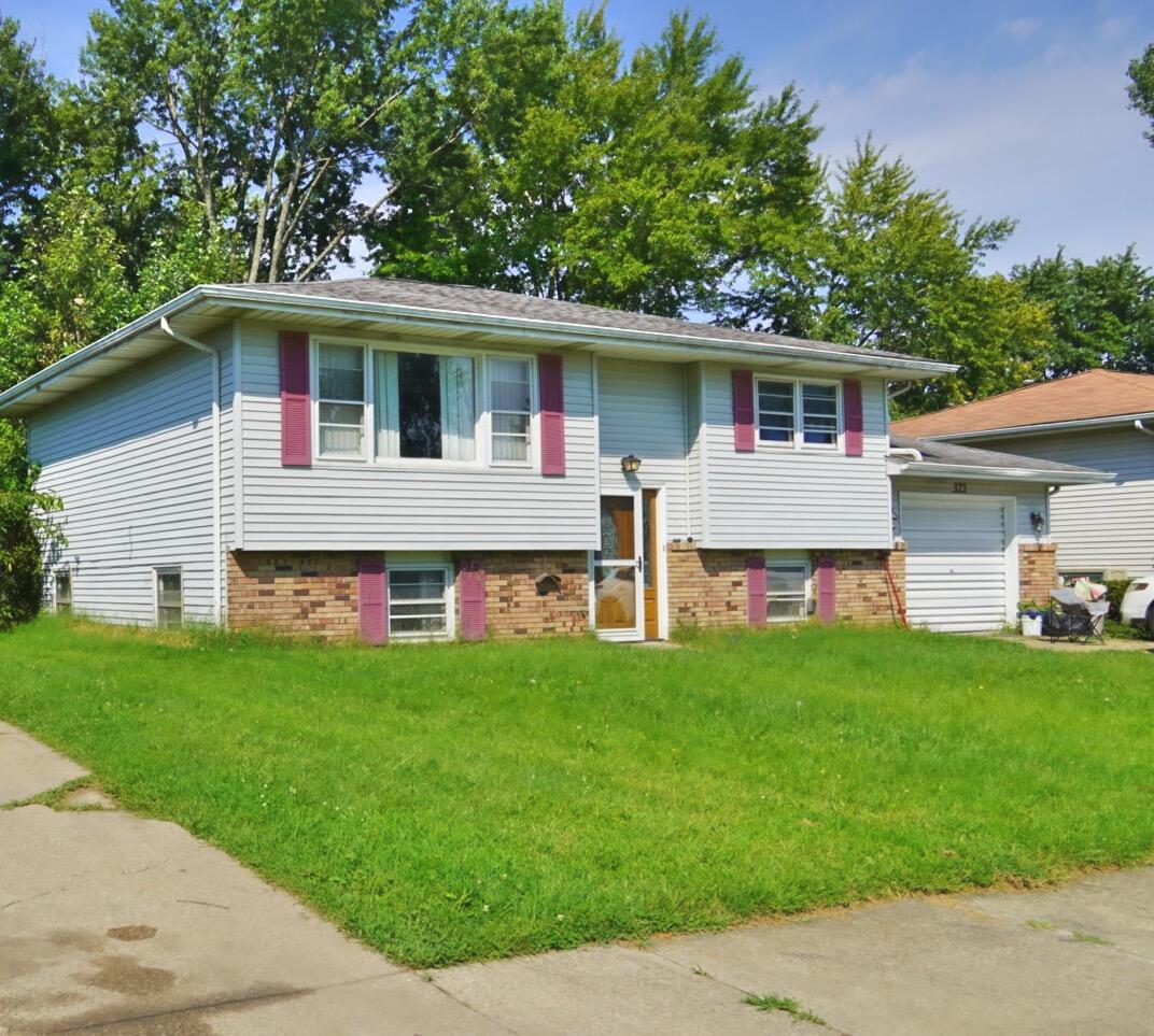 321 Crestwood Drive — photo