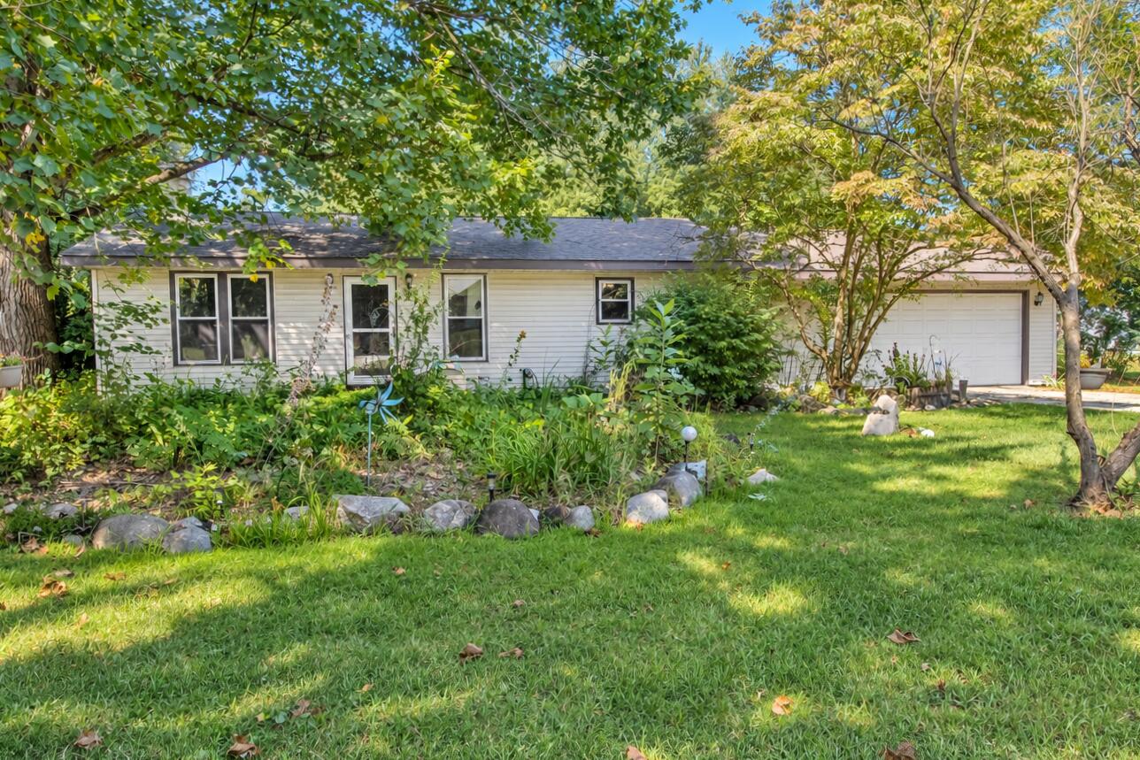 3460 E North Country Lane — photo