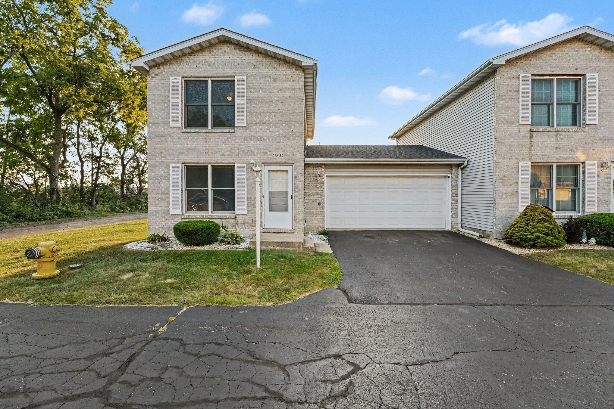 1031 Windsor Lane — photo