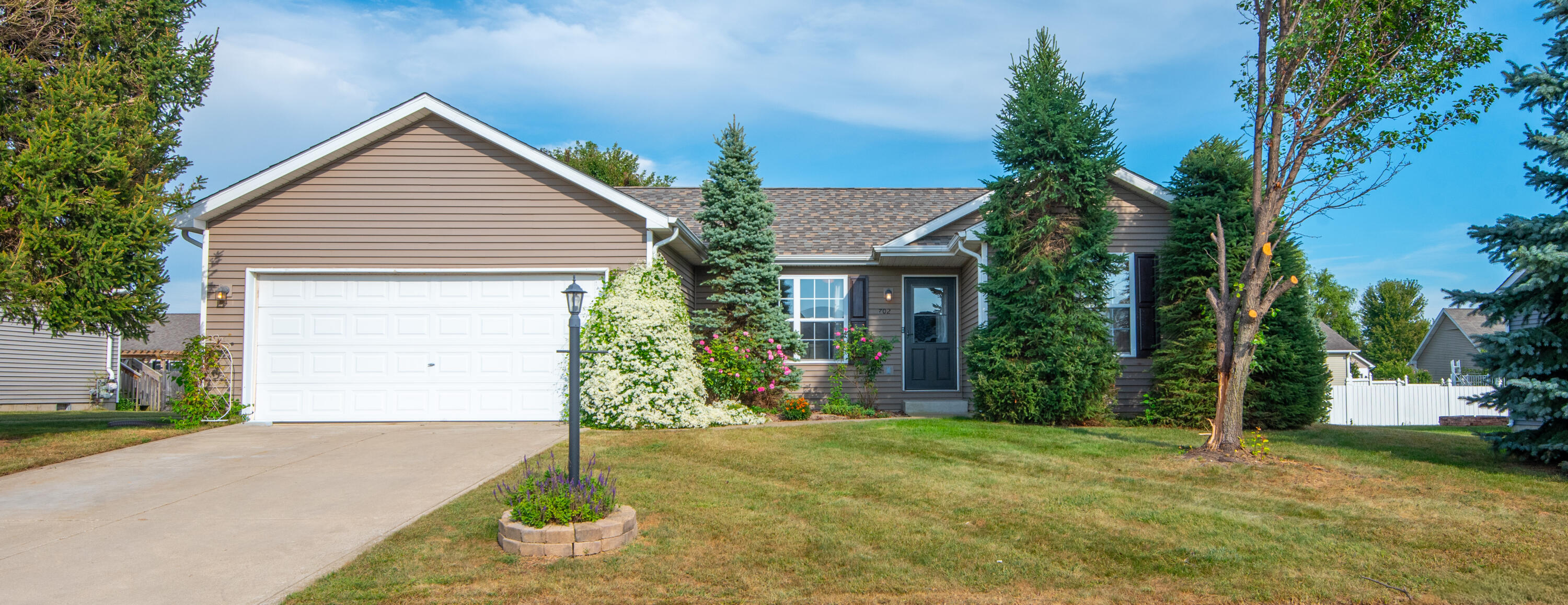 702 Luke Drive — photo
