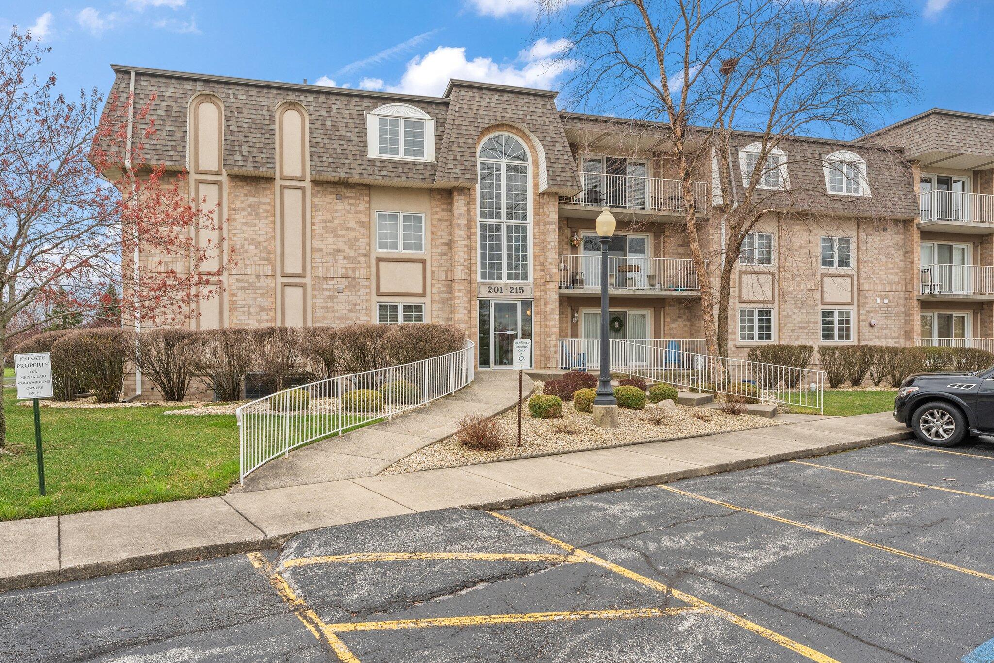 212 Swan Drive 3C — photo