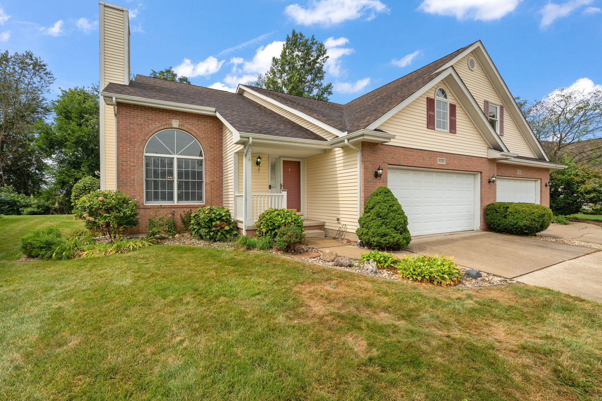 376 Cherry Hills Drive — photo