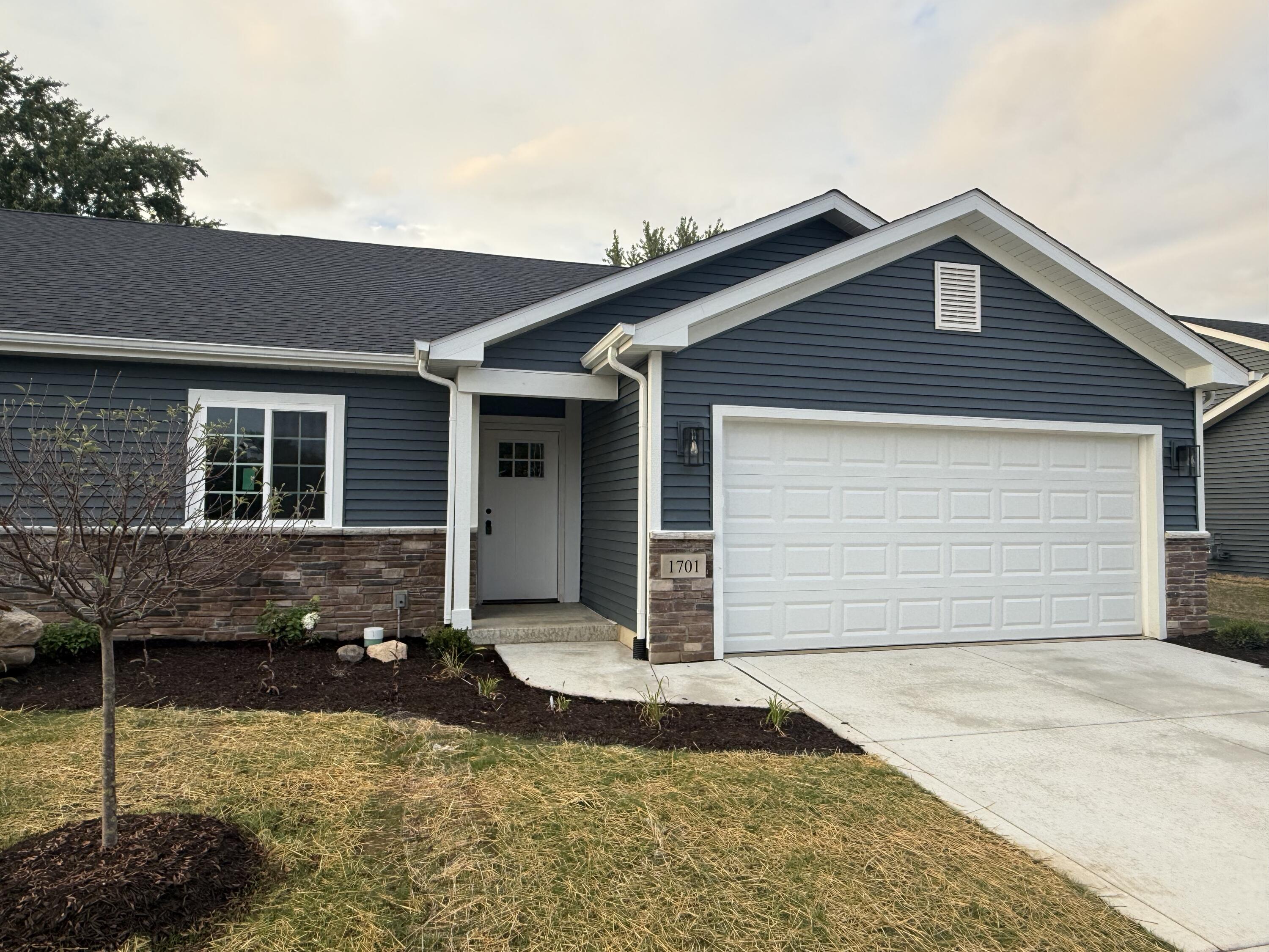 1705 Firestone Lane — photo