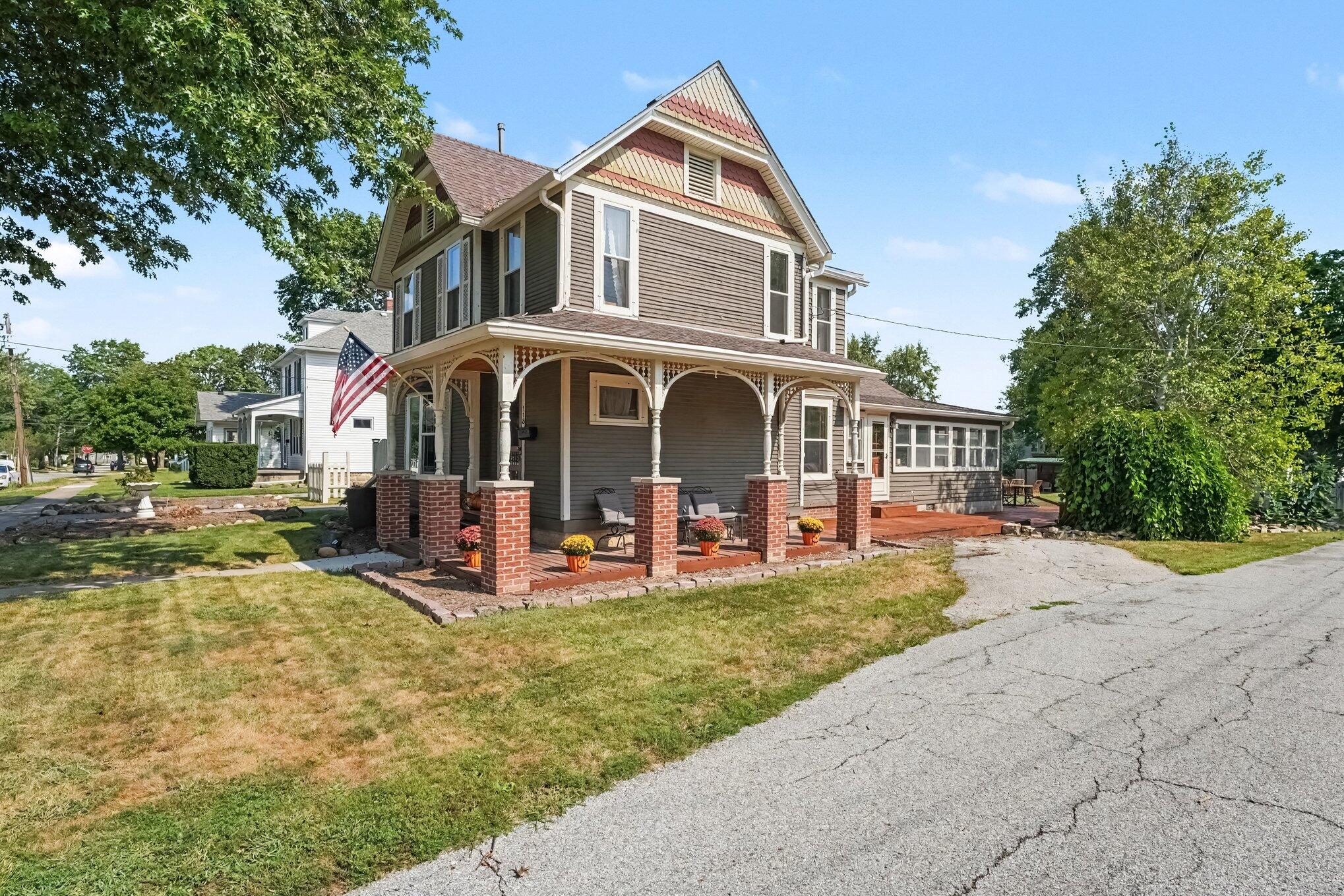 118 S Ridge Street — photo