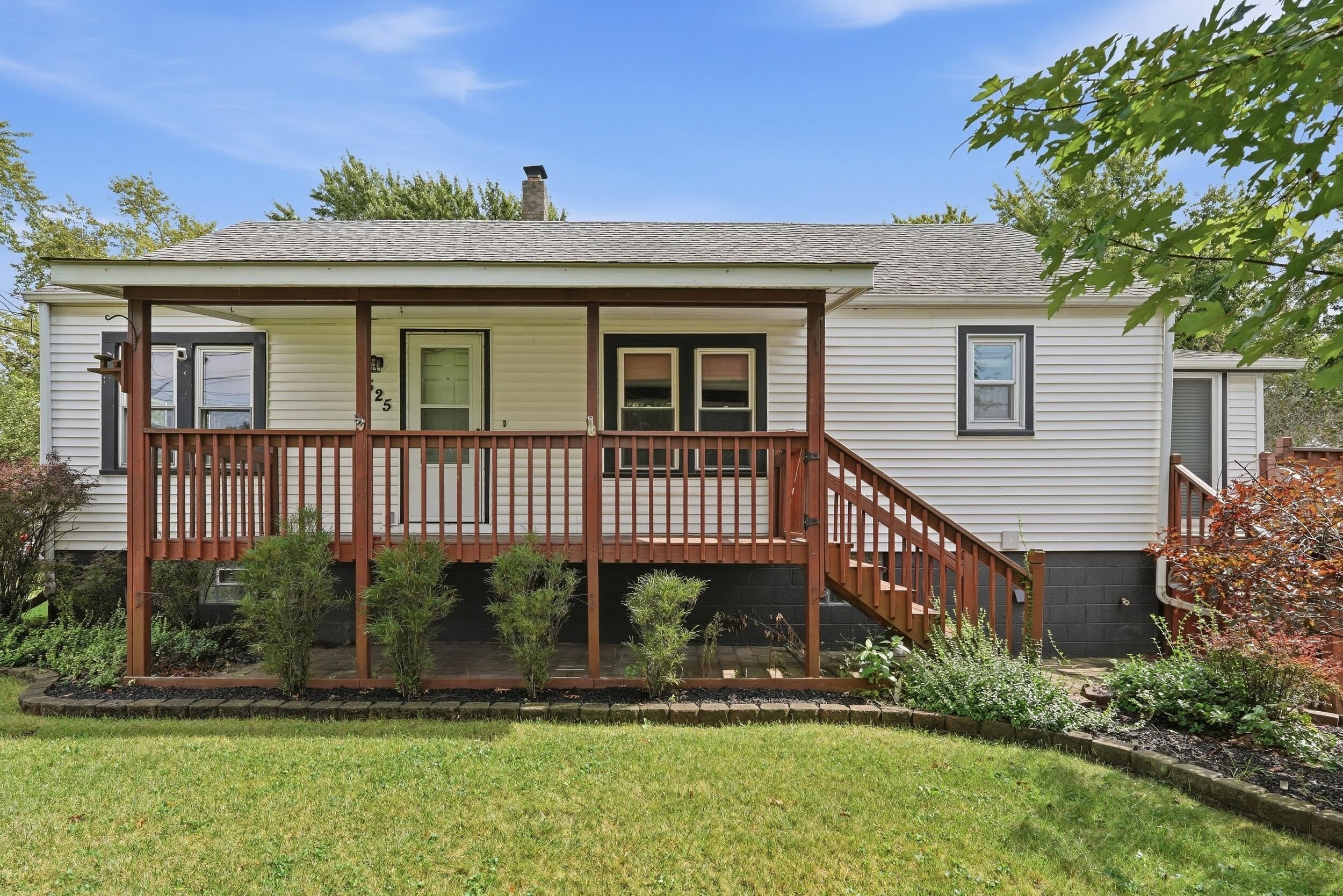 2525 Colfax Street — photo