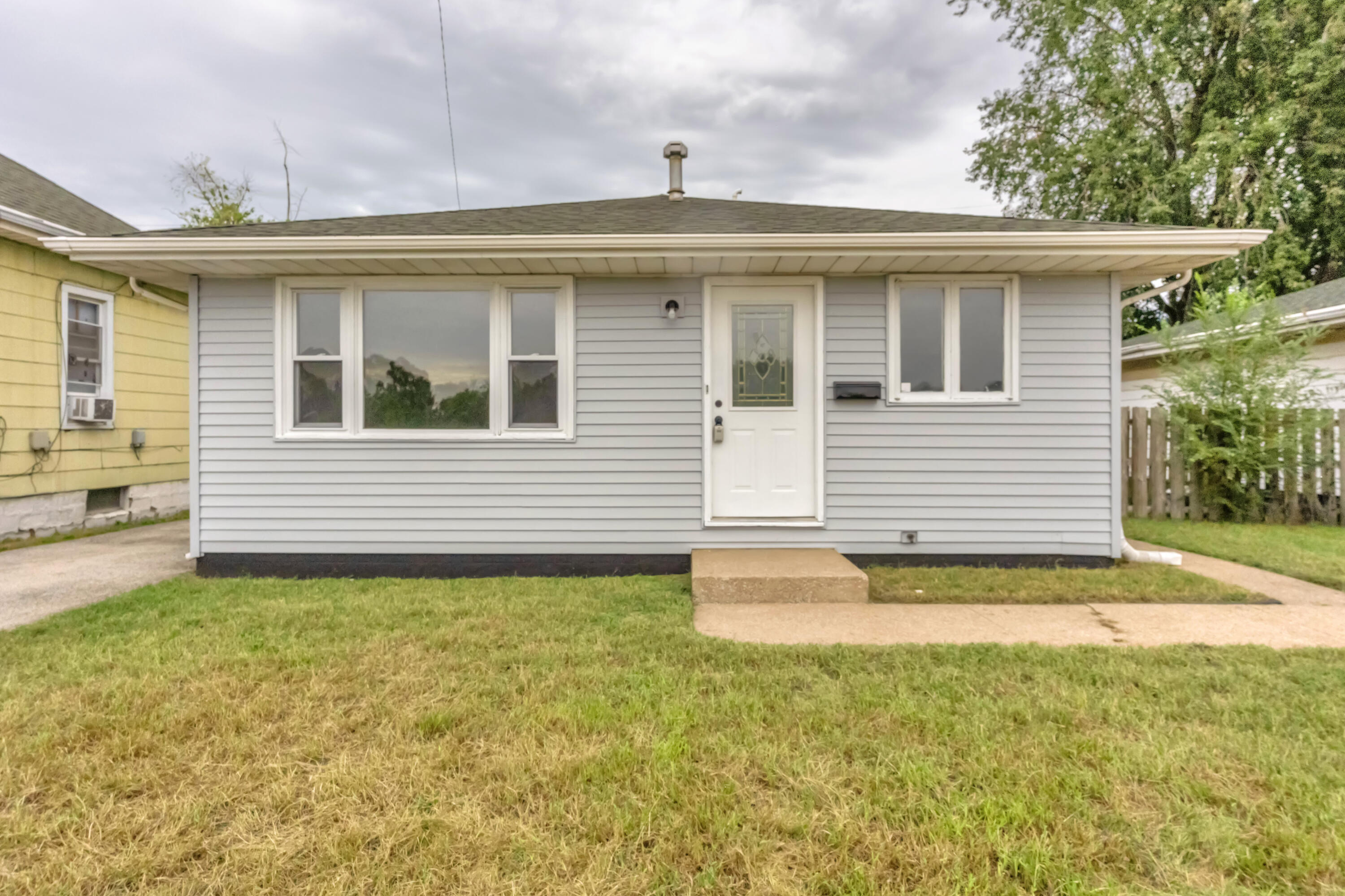 1139 Logan Street — photo