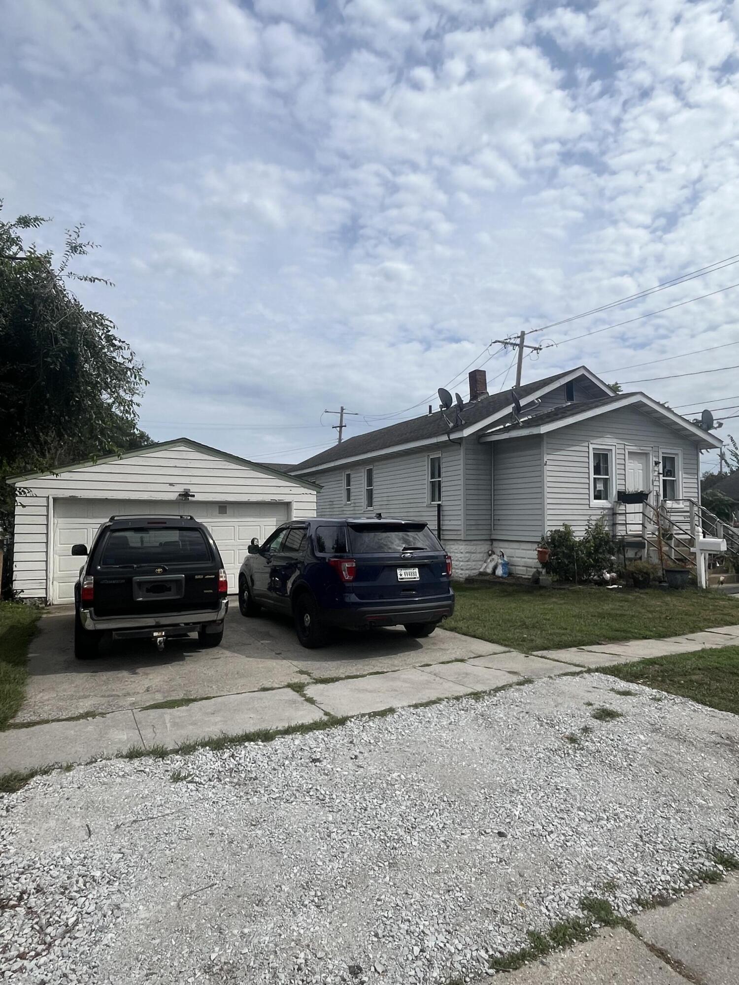 2749 Decatur Street — photo