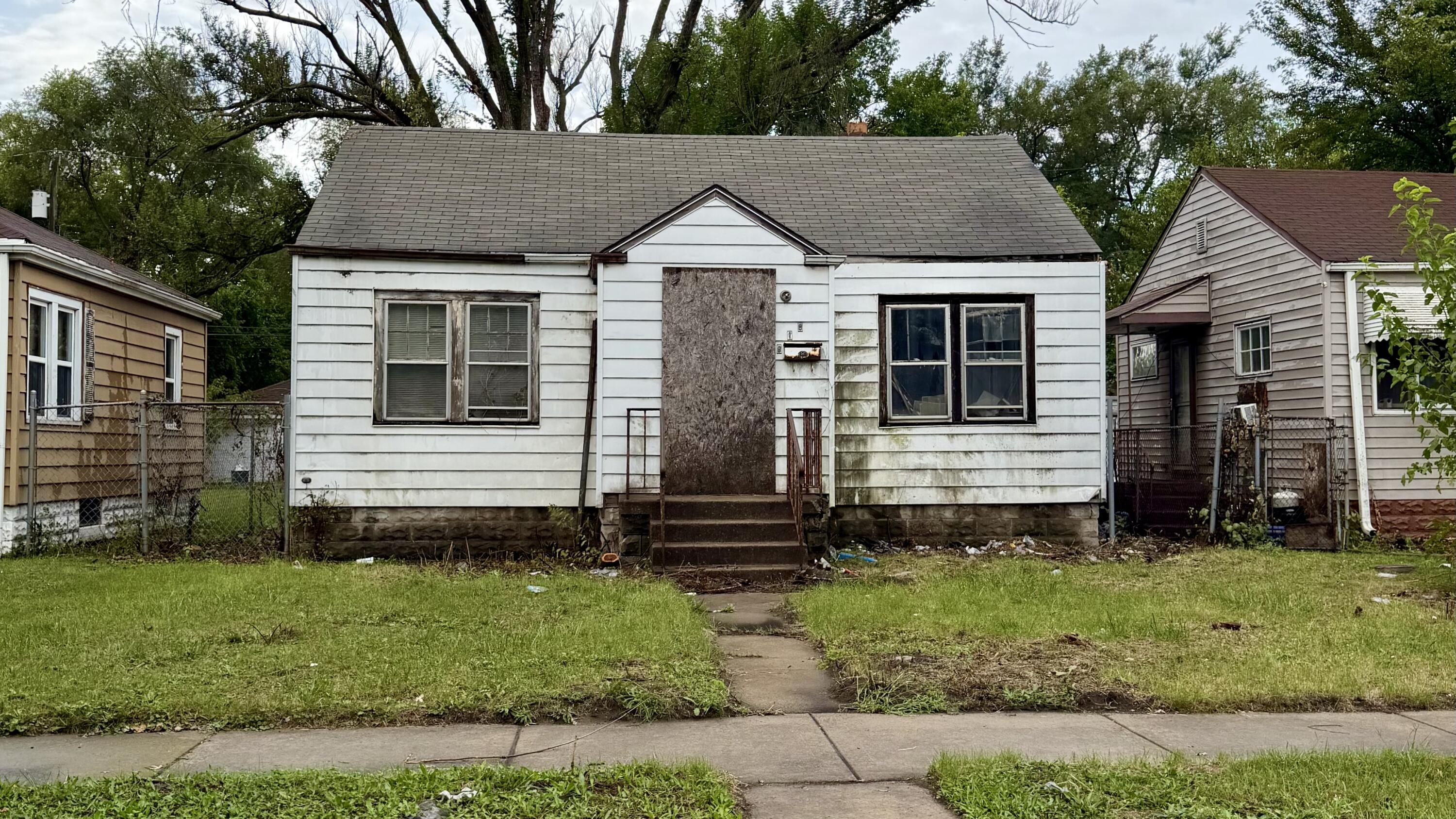 818 Louisiana Street — photo