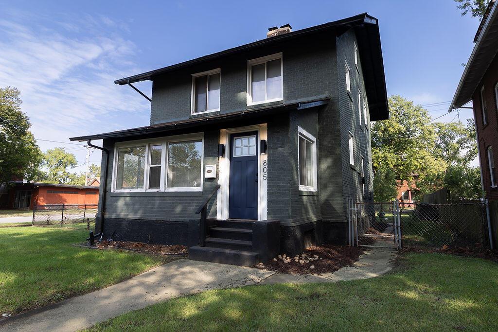 805 Buchanan Street — photo