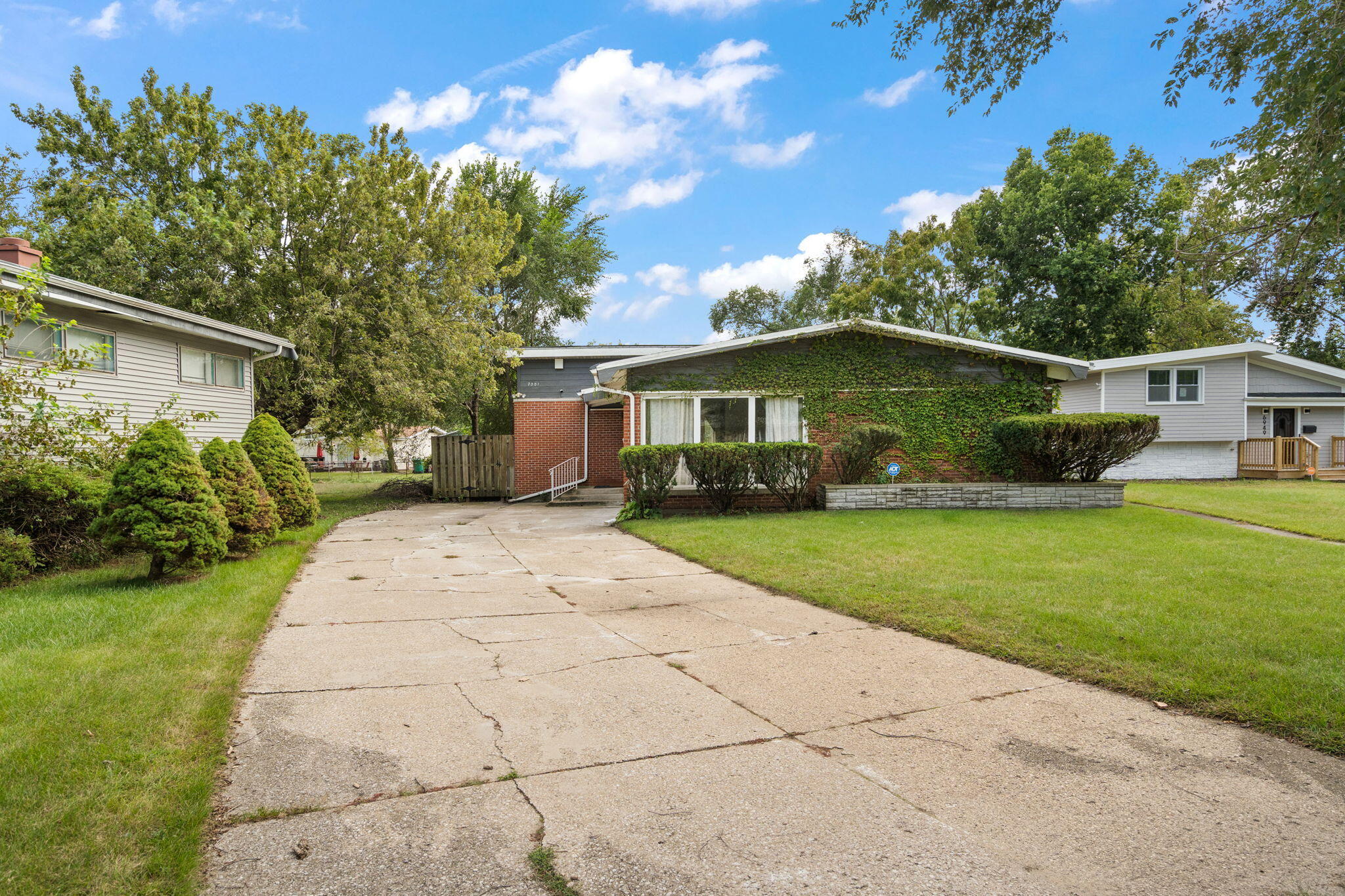 7001 Ash Place — photo