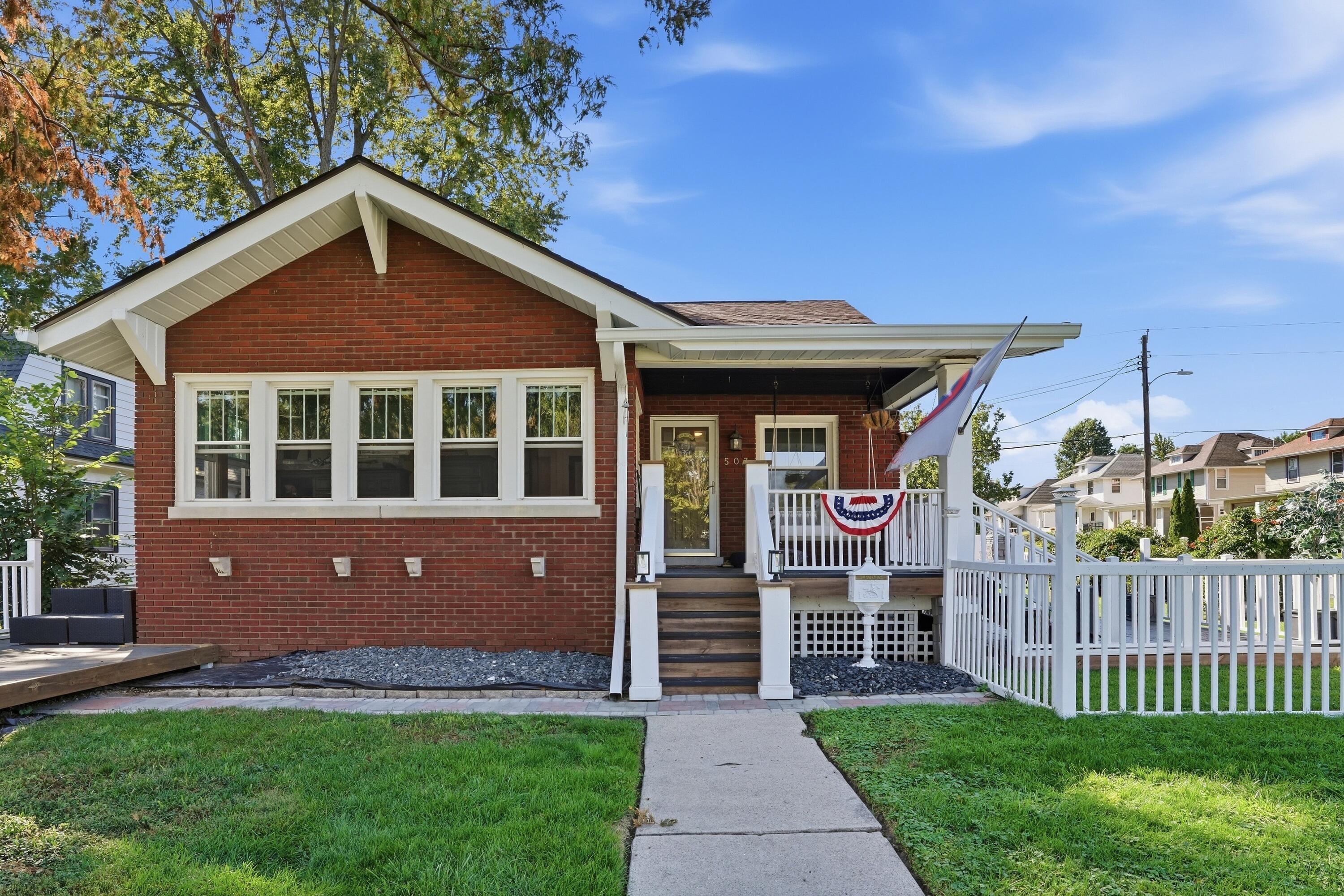 503 E Joliet Street — photo