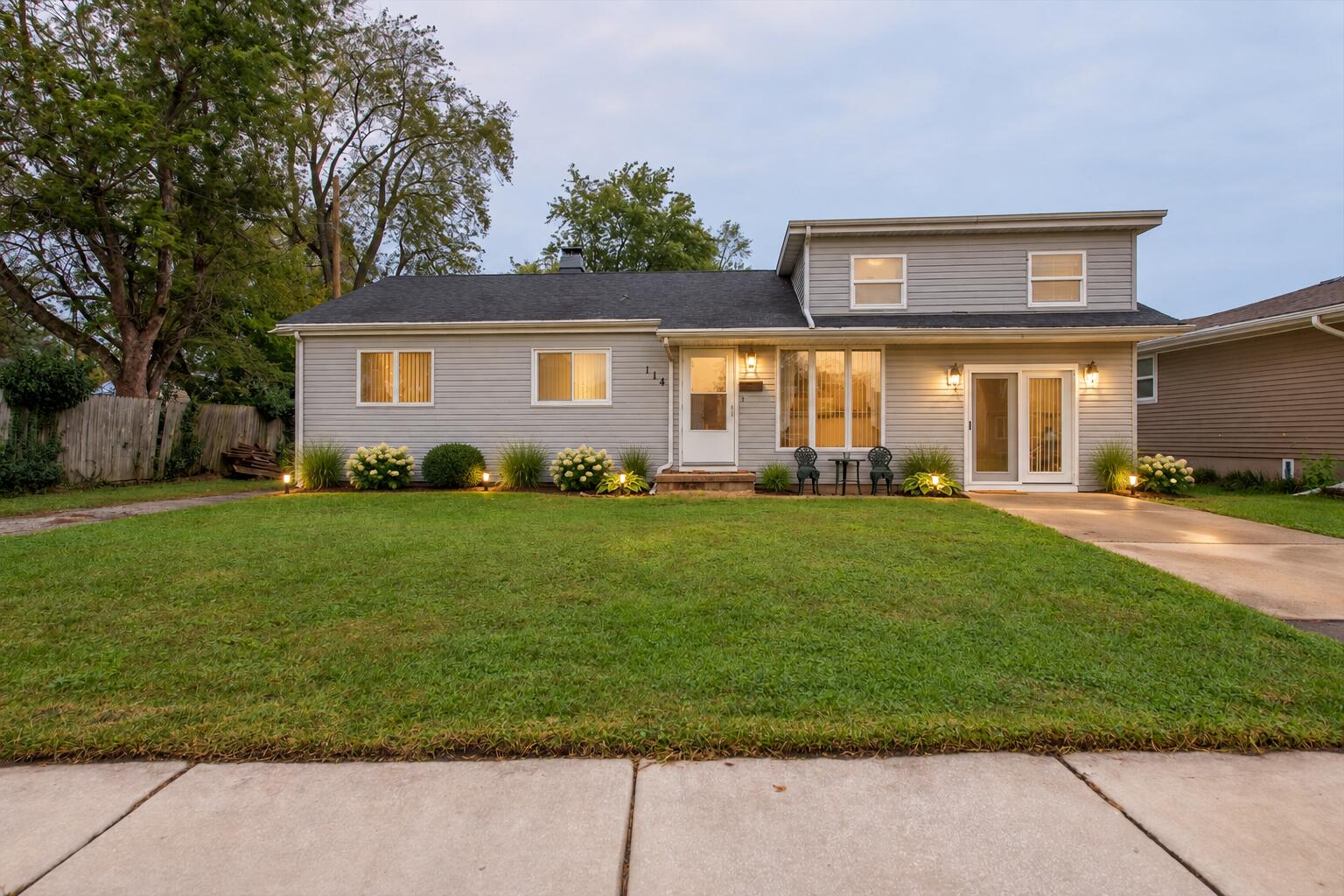 114 E Manor Drive, Griffith, IN 46319 — photo 3