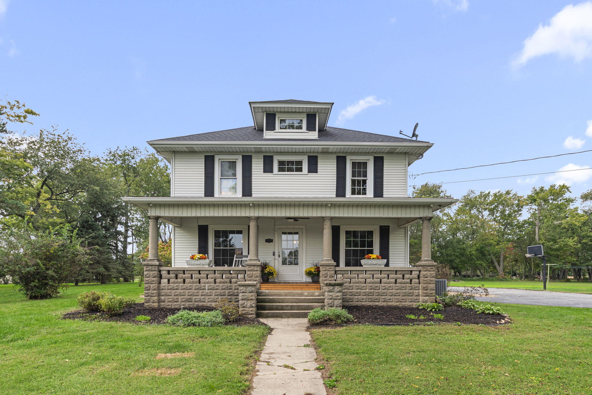 2958 Sturdy Road — photo
