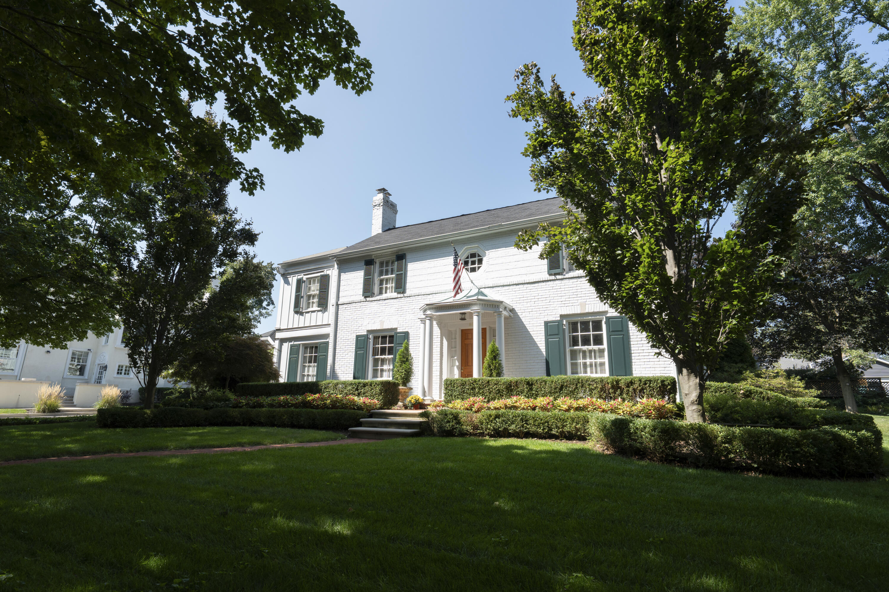 601 Washington Street — photo