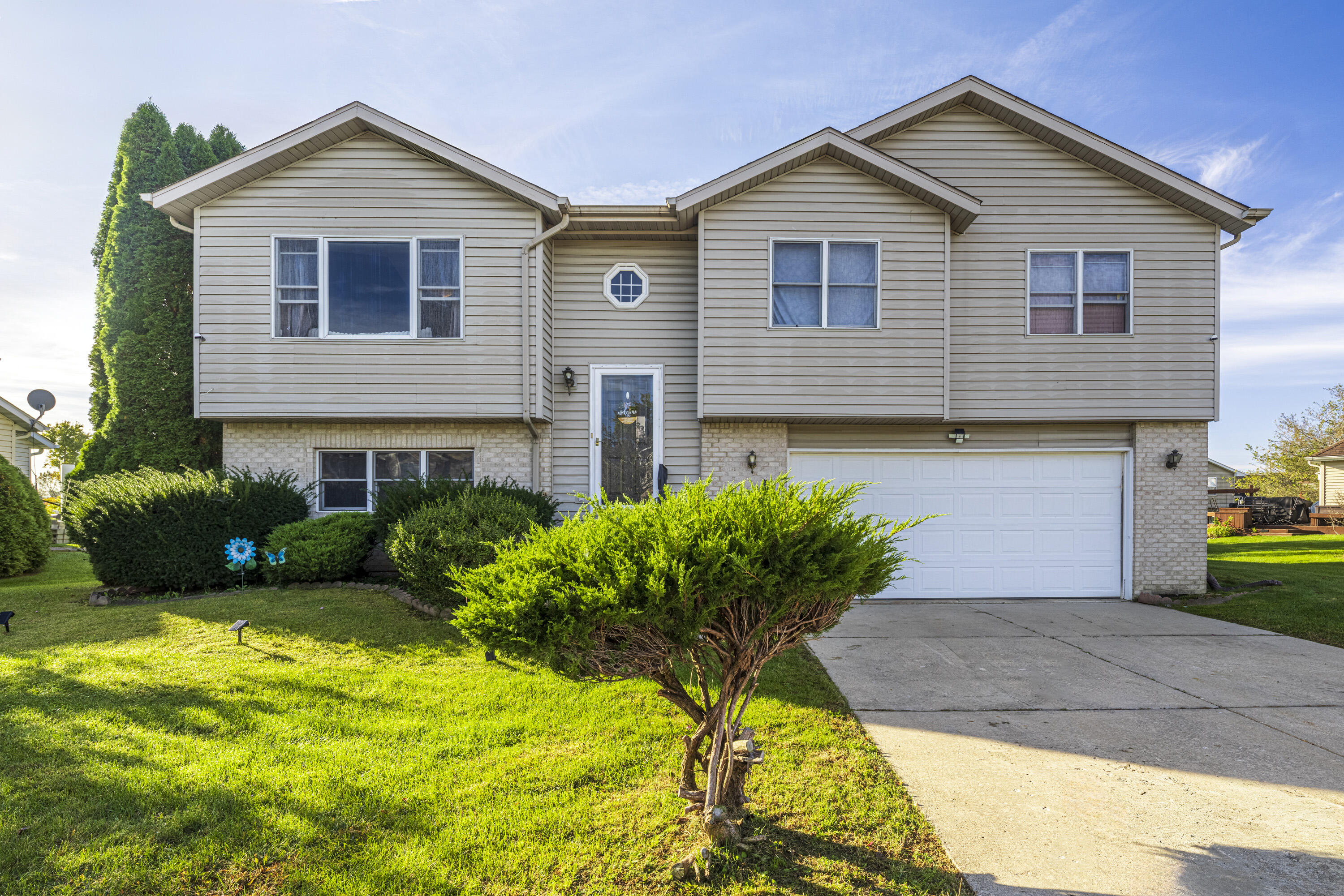 129 Pheasant Run Drive — photo