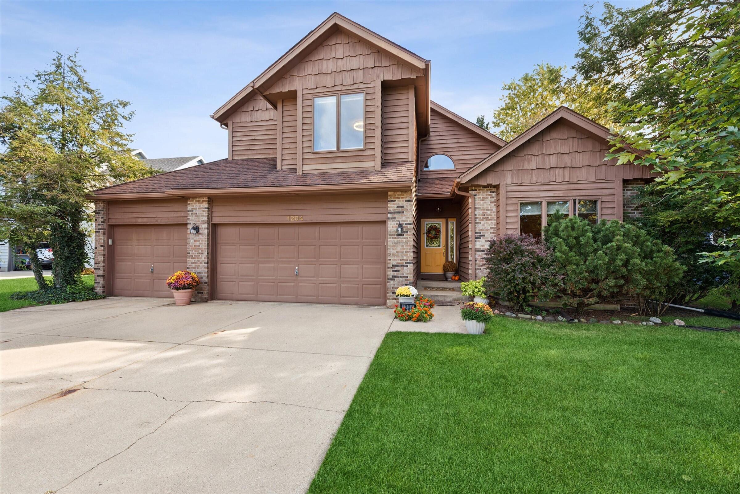 1204 Bartlett Drive — photo
