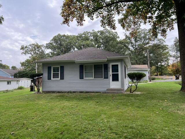 5000 White Oak Lane — photo