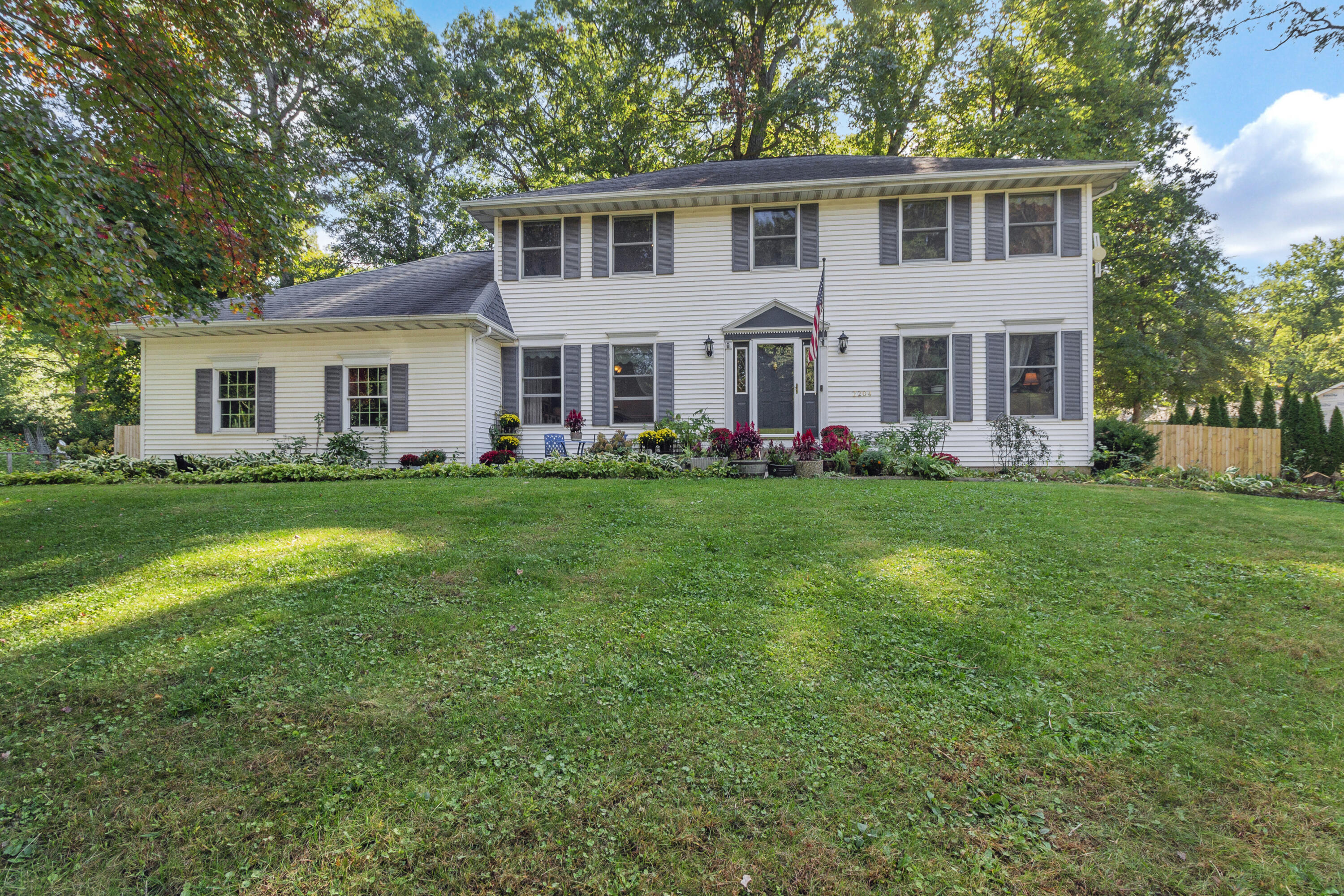 2204 Wynnewood Drive — photo