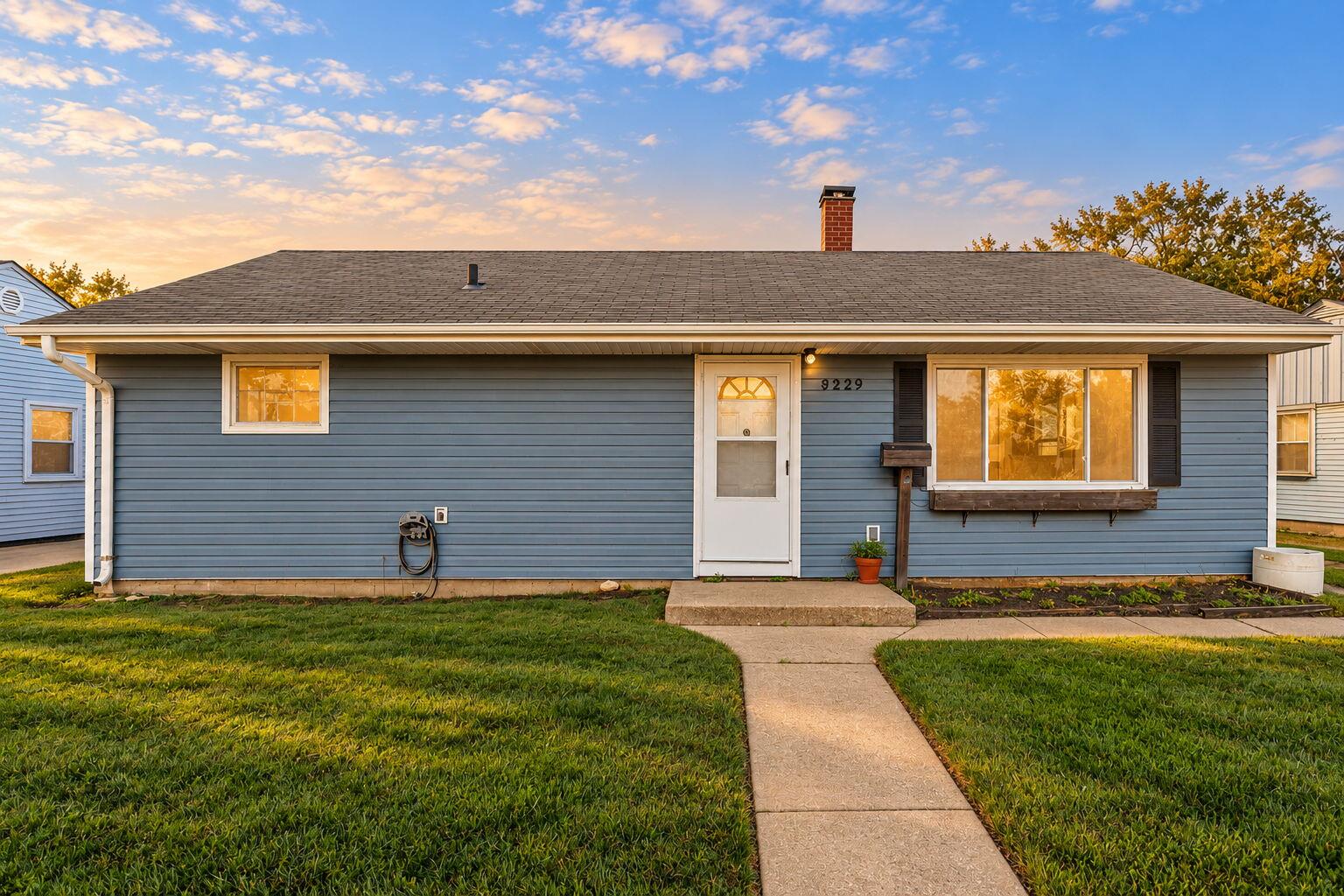 8229 Wicker Park Drive — photo