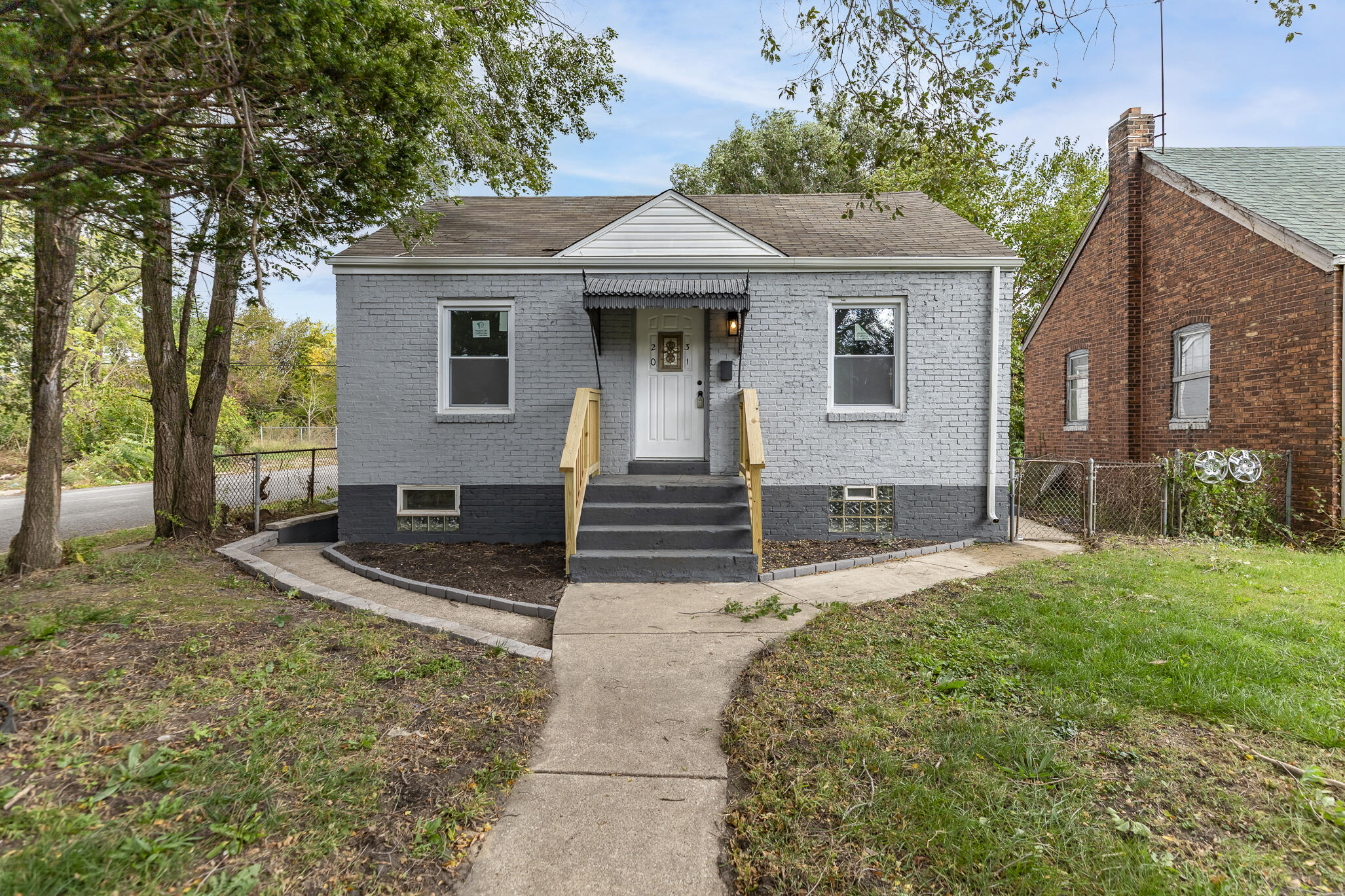 2301 Delaware Street — photo