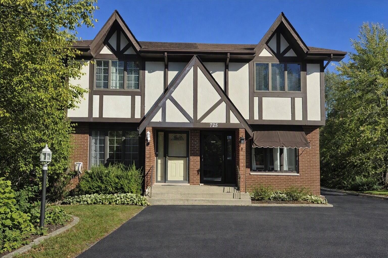 723 Wellington Drive — photo