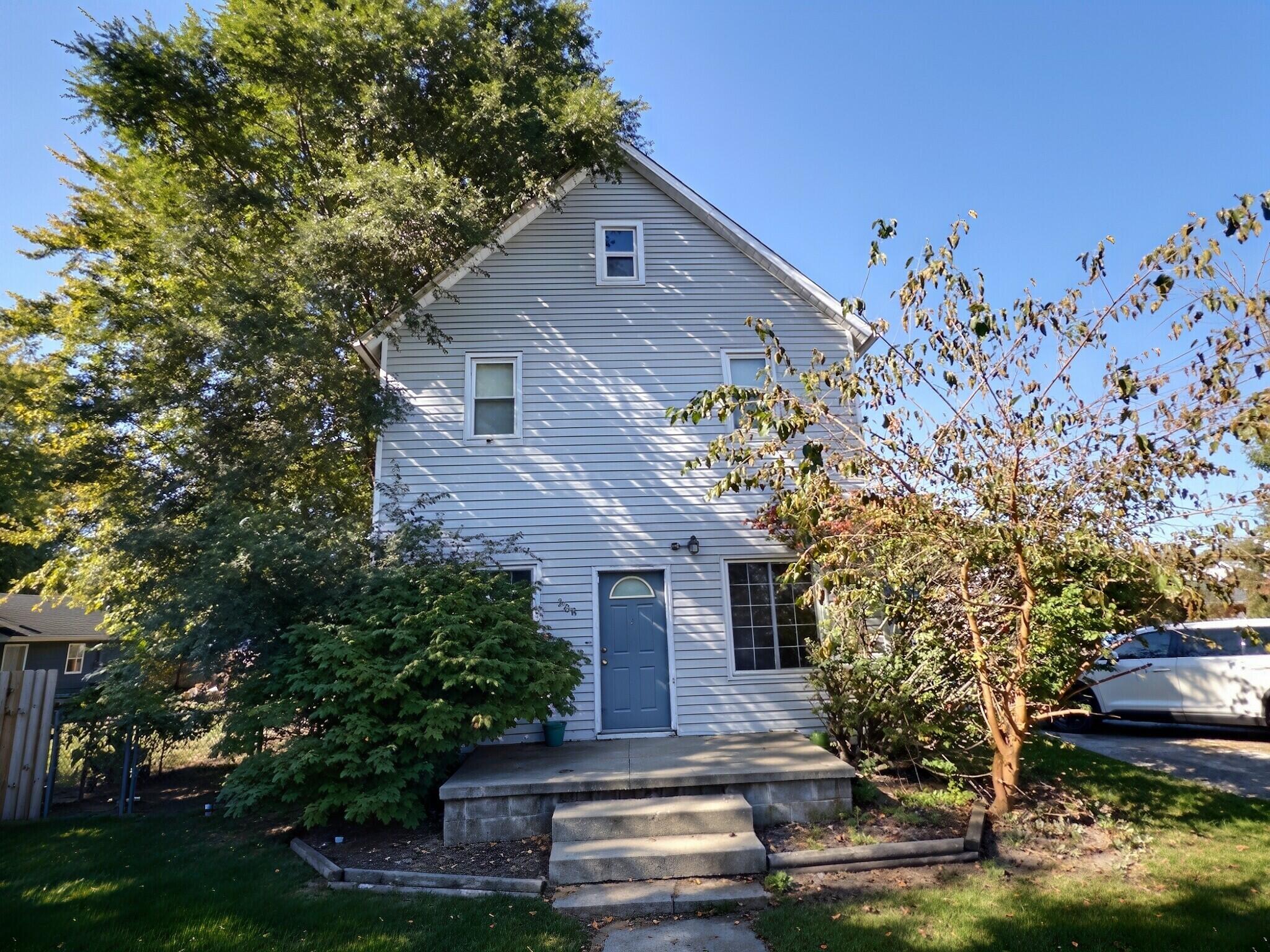 208 S Clay Street — photo
