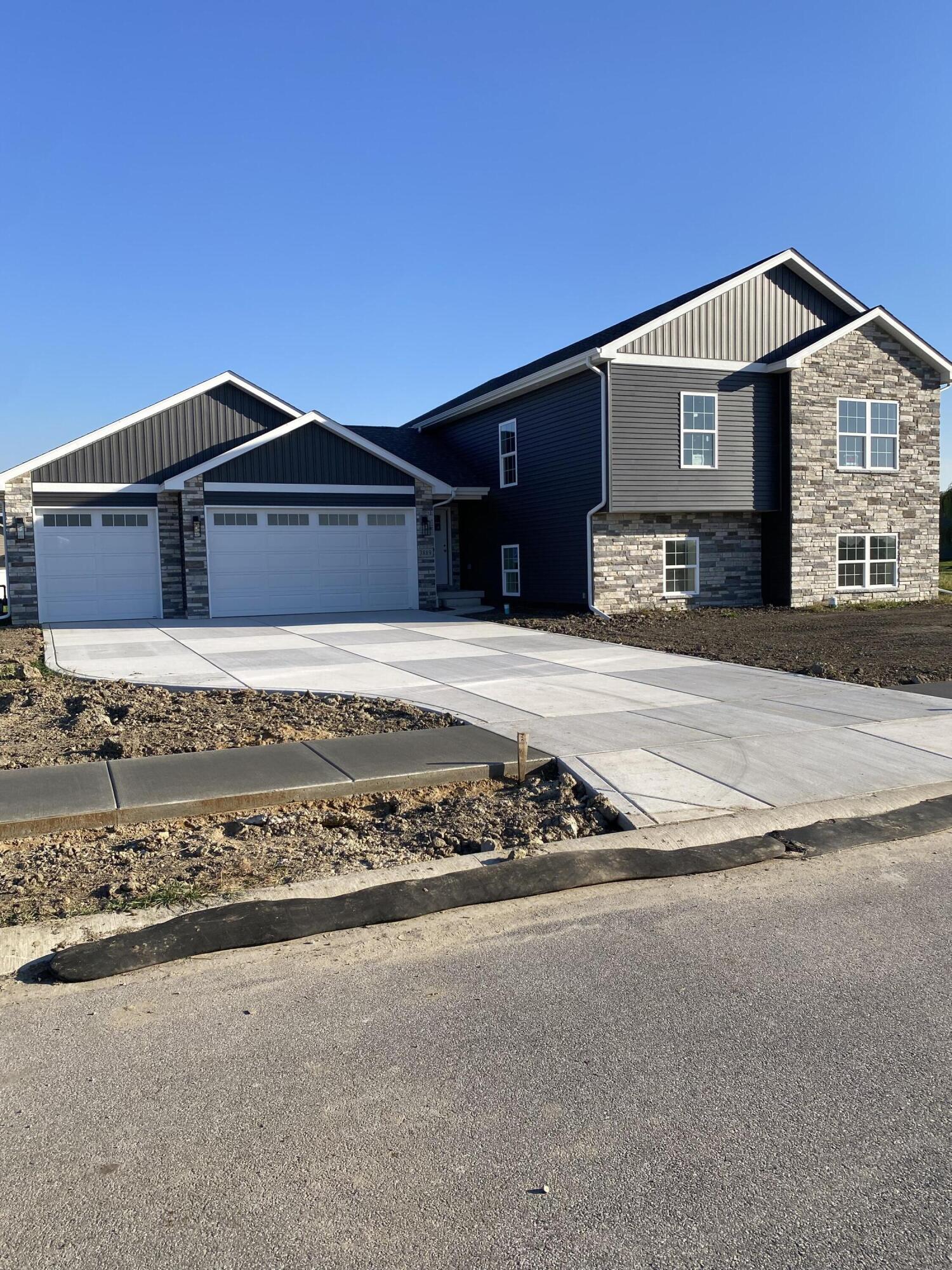 3889 Baseball Street — photo