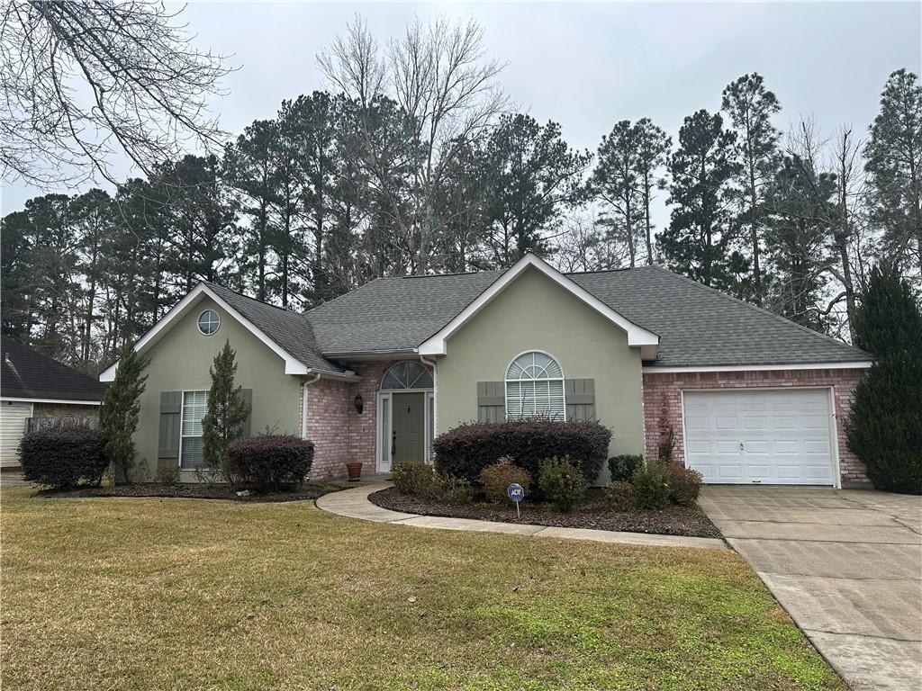 146 Woodcrest Drive — photo