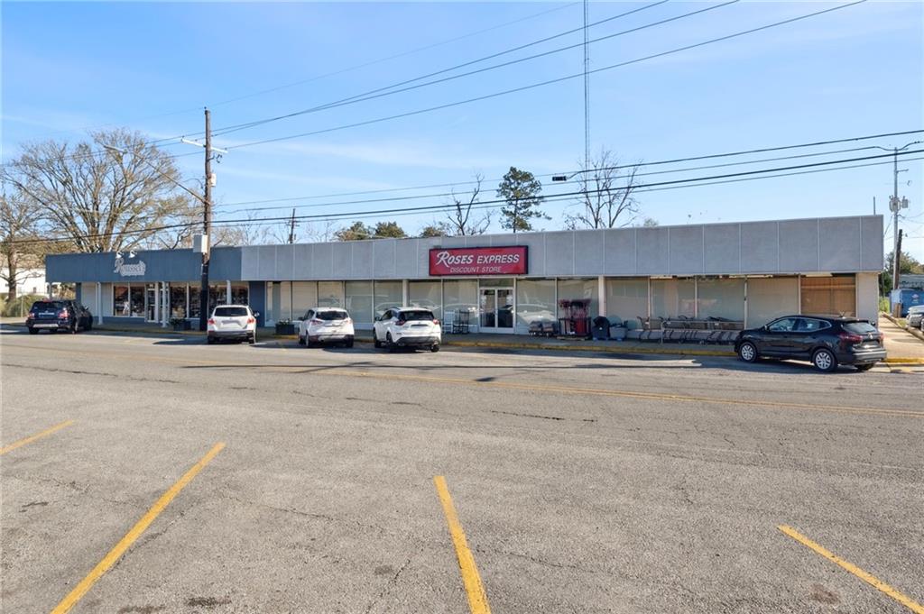 310 E Main Street — photo